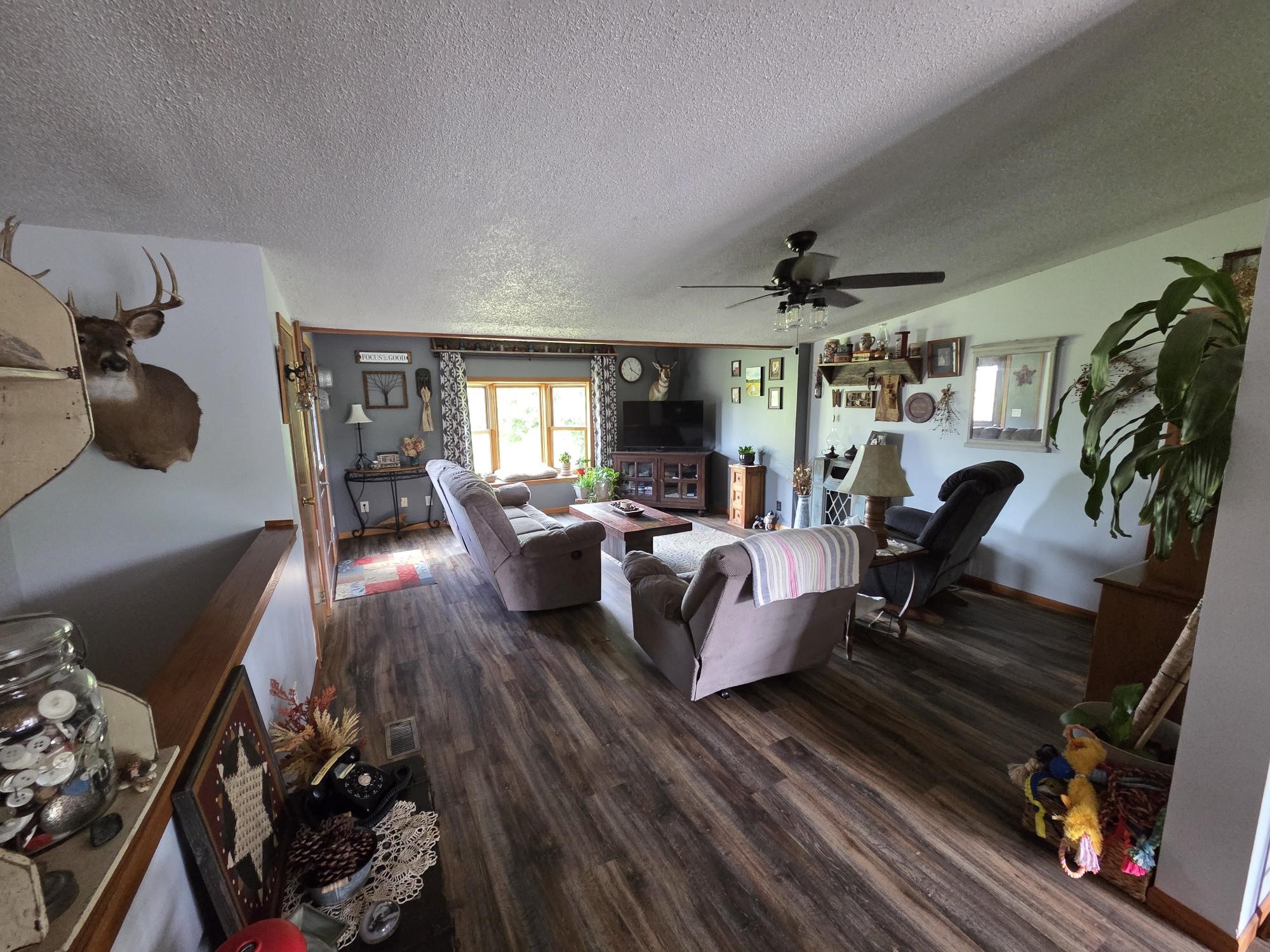 S15695 County Road M Property Photo 6