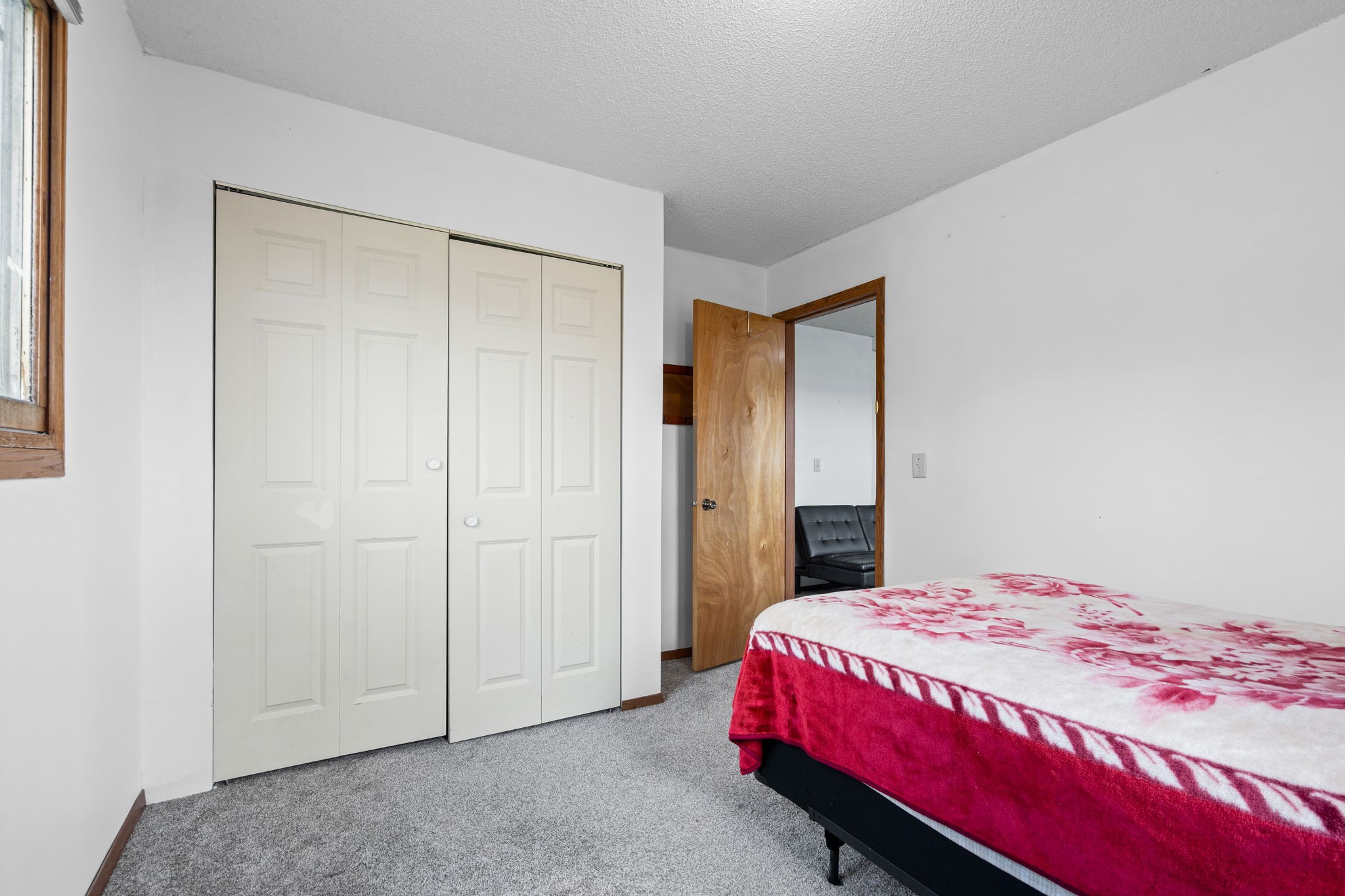 398 11 1/2 Ave Property Photo 18