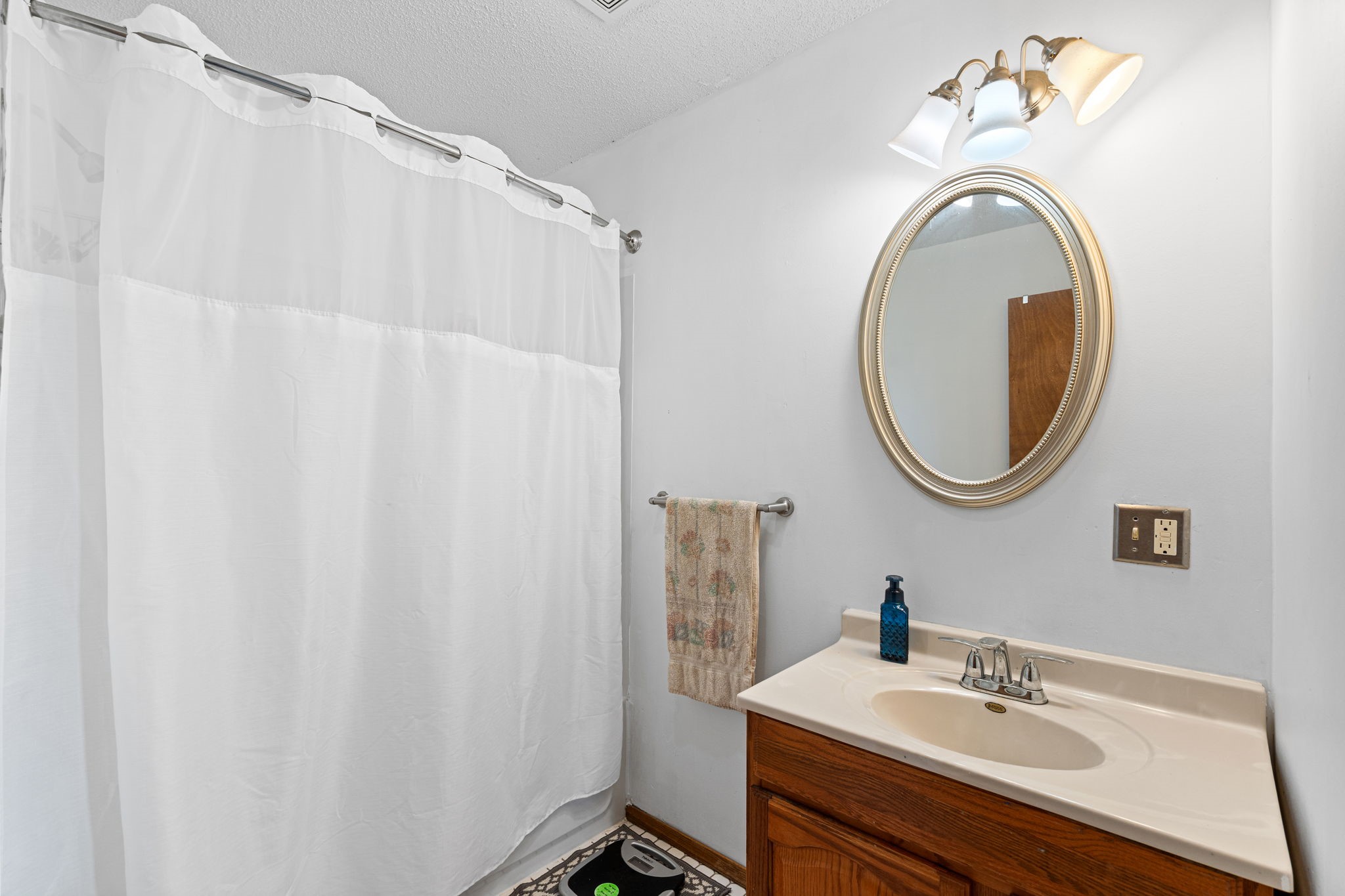398 11 1/2 Ave Property Photo 21