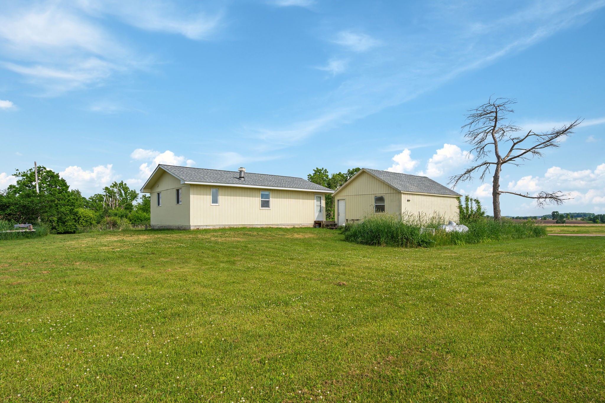 398 11 1/2 Ave Property Photo 36