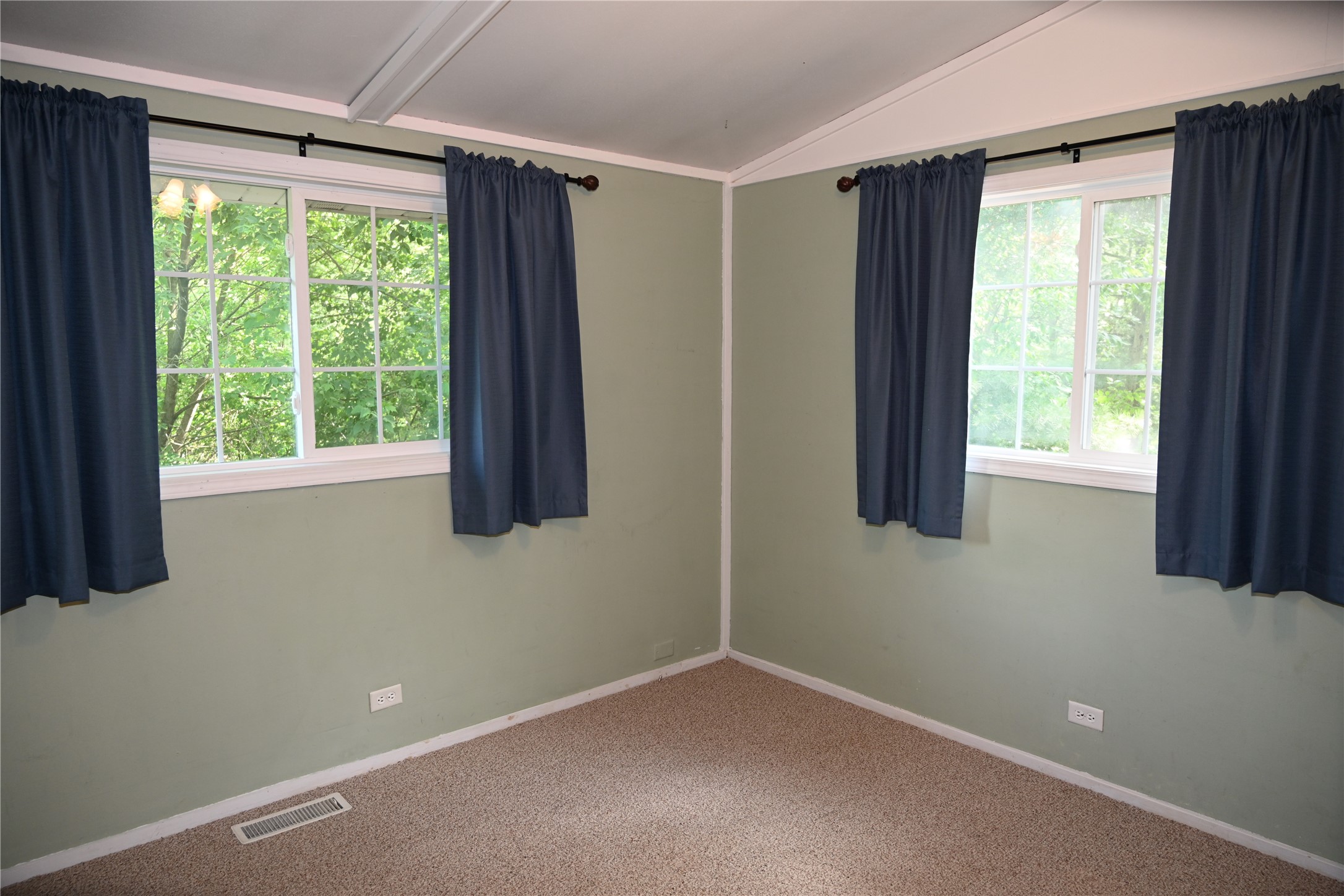 520 W Saint George Avenue Property Photo 9