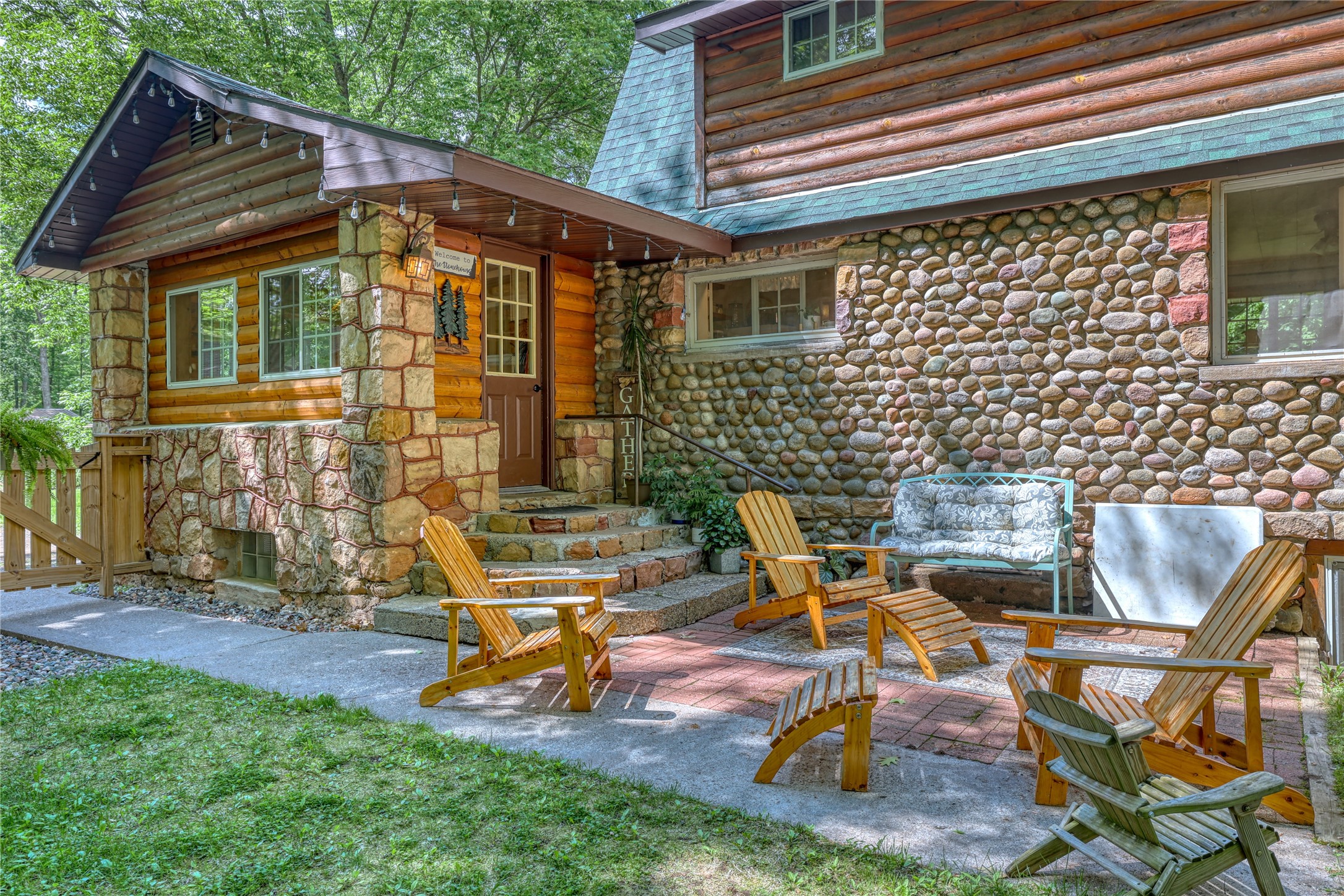 7709 N Lake Avenue Property Photo 10