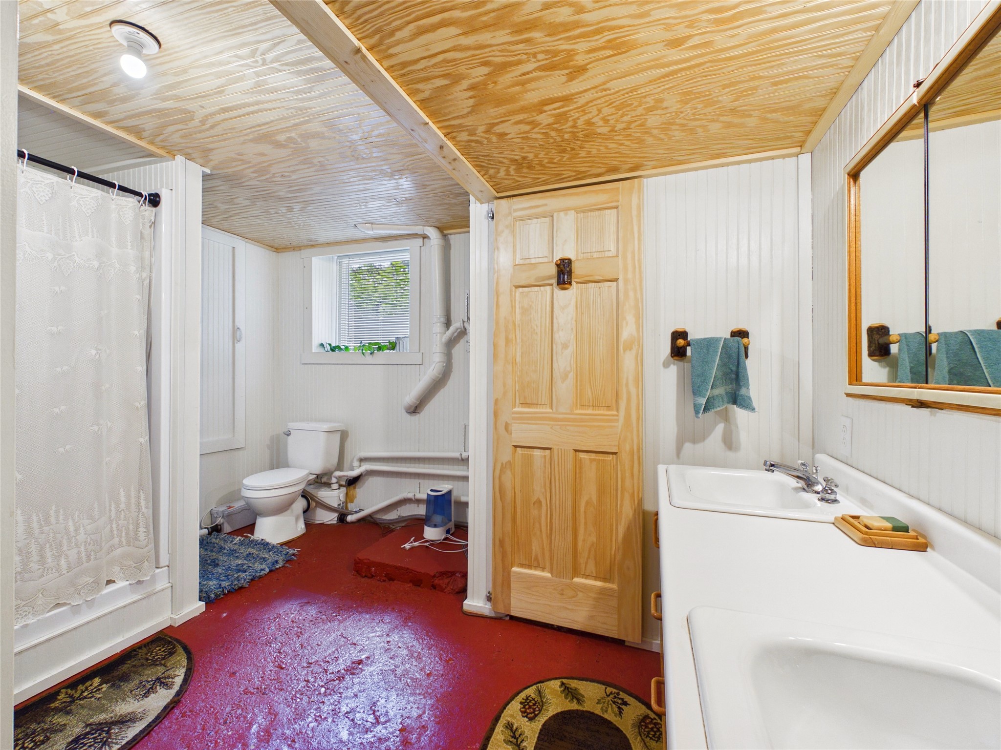 7709 N Lake Avenue Property Photo 42
