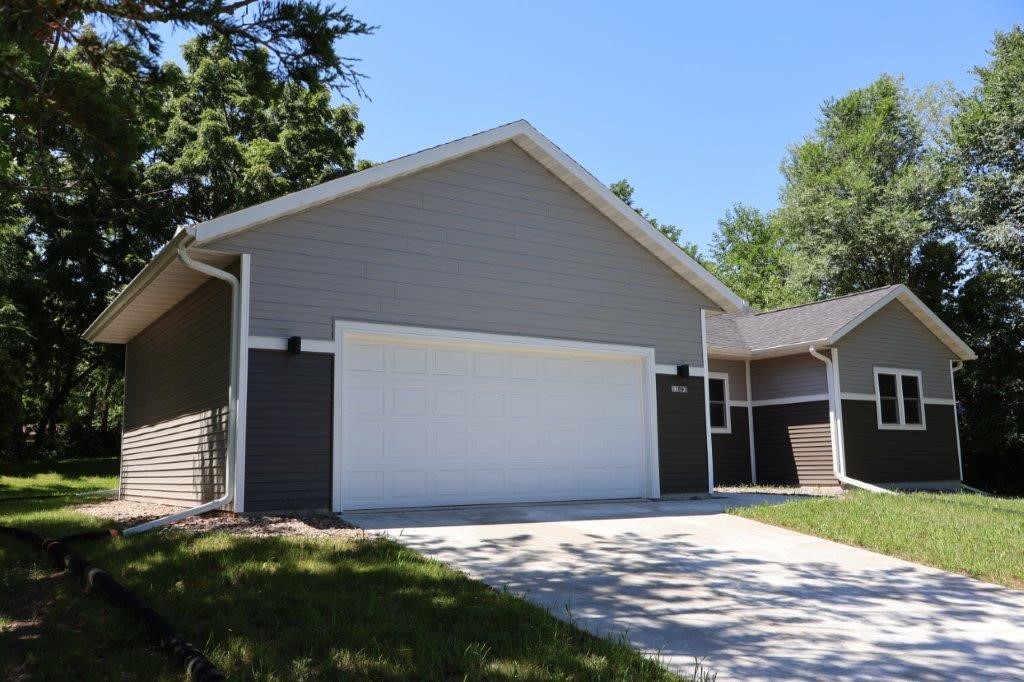 11893 Pine Street Property Photo 3