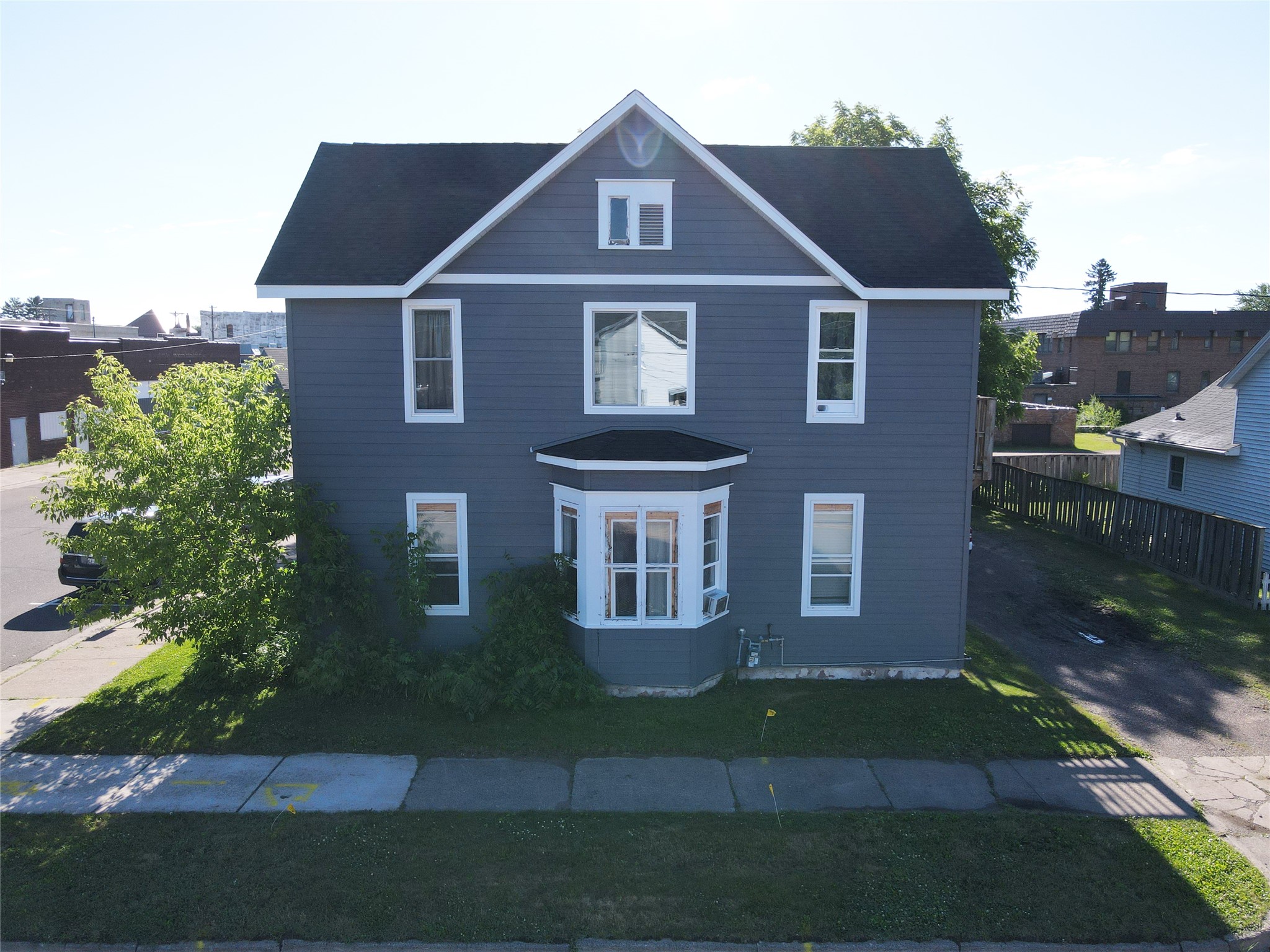 36 W Eau Claire Street 1-4 Property Photo 1