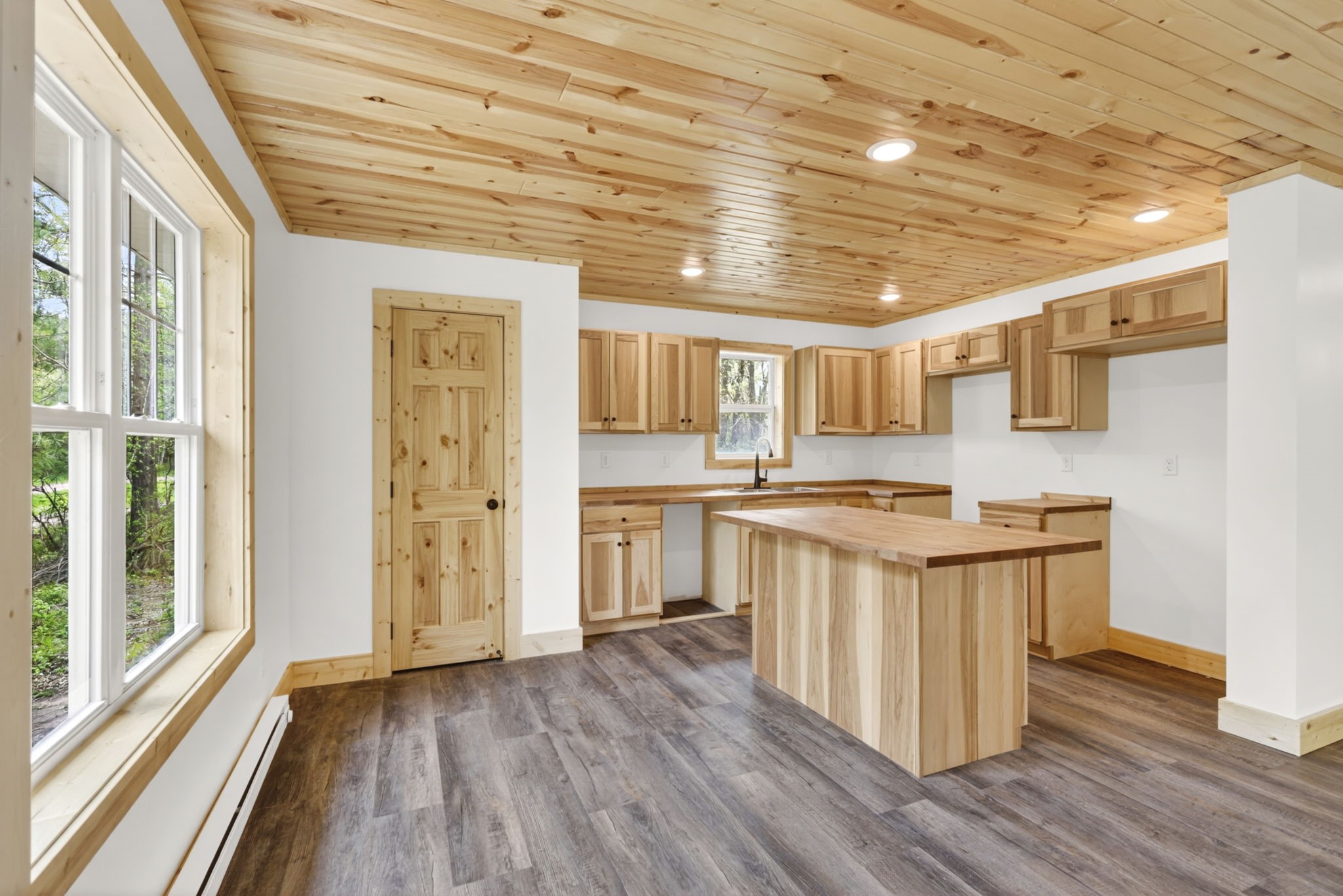 4773 Setting Sun Drive Property Photo 8