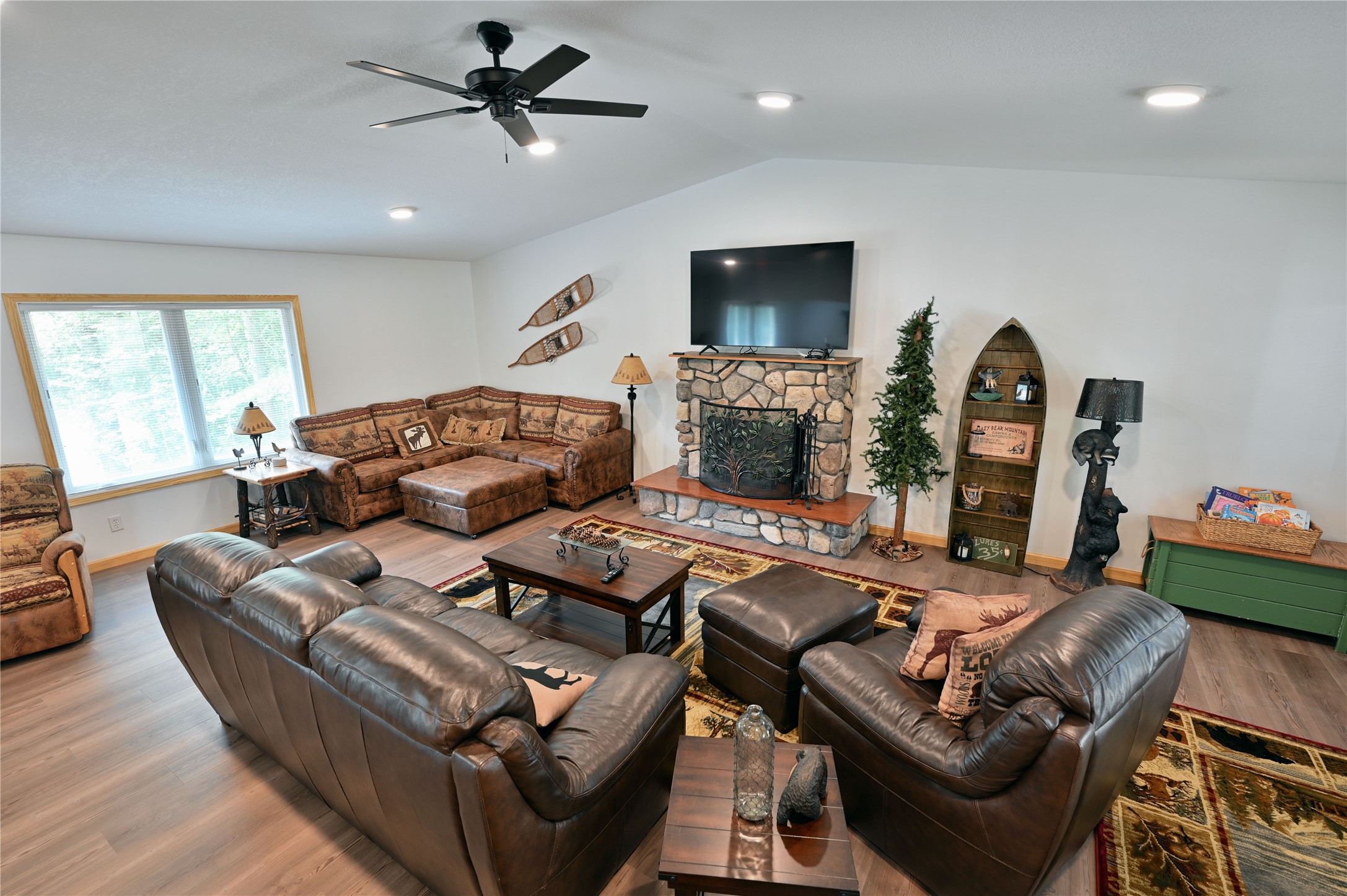 12358 W Moreland Road Property Photo 6