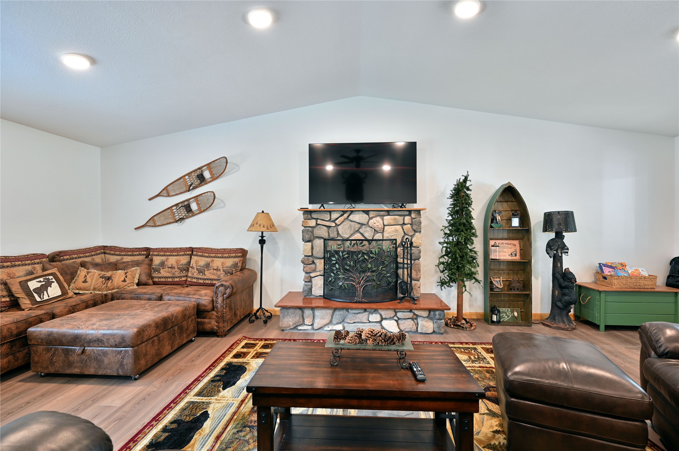 12358 W Moreland Road Property Photo 9