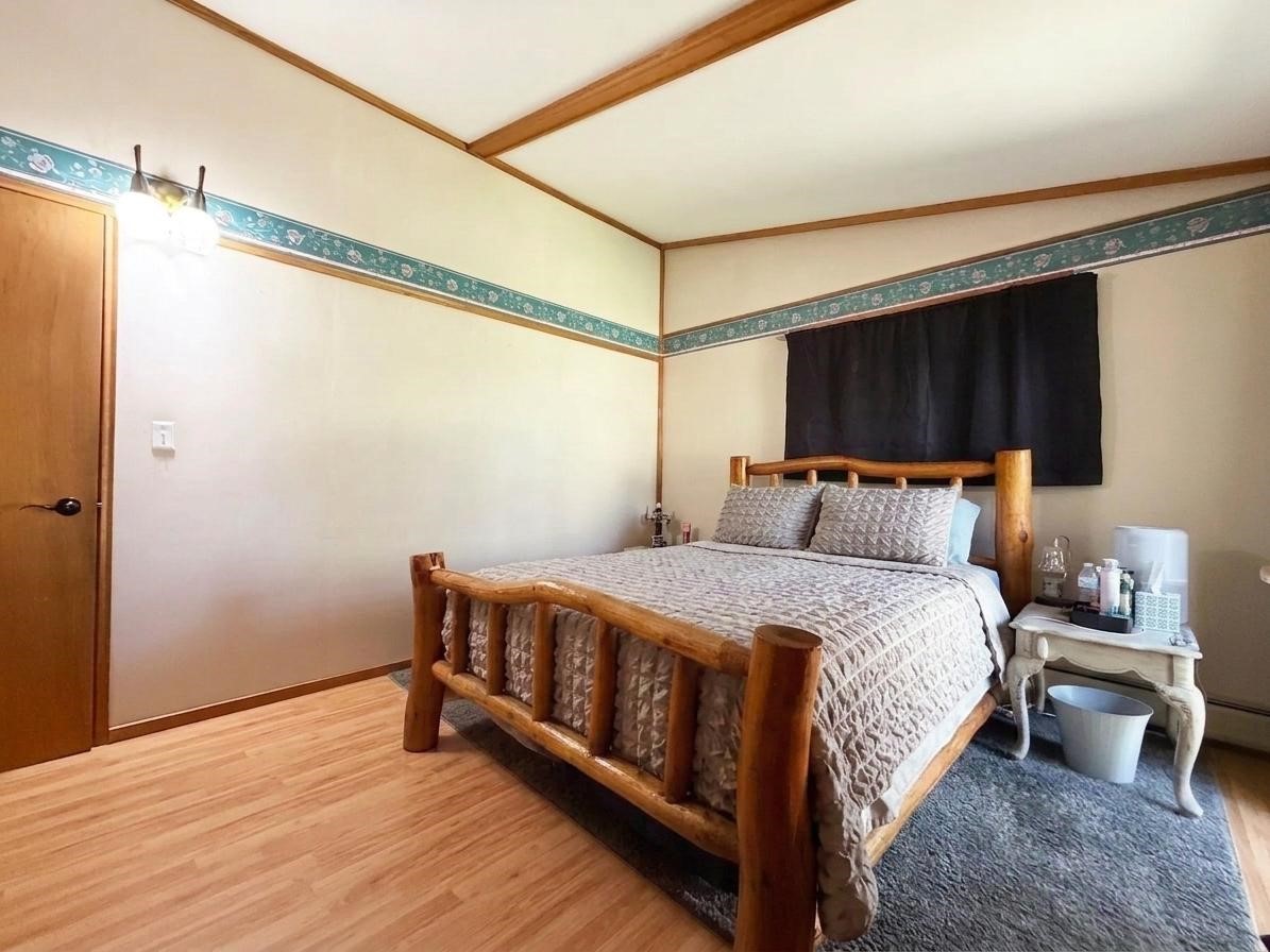 821 Manwaring Avenue Property Photo 15