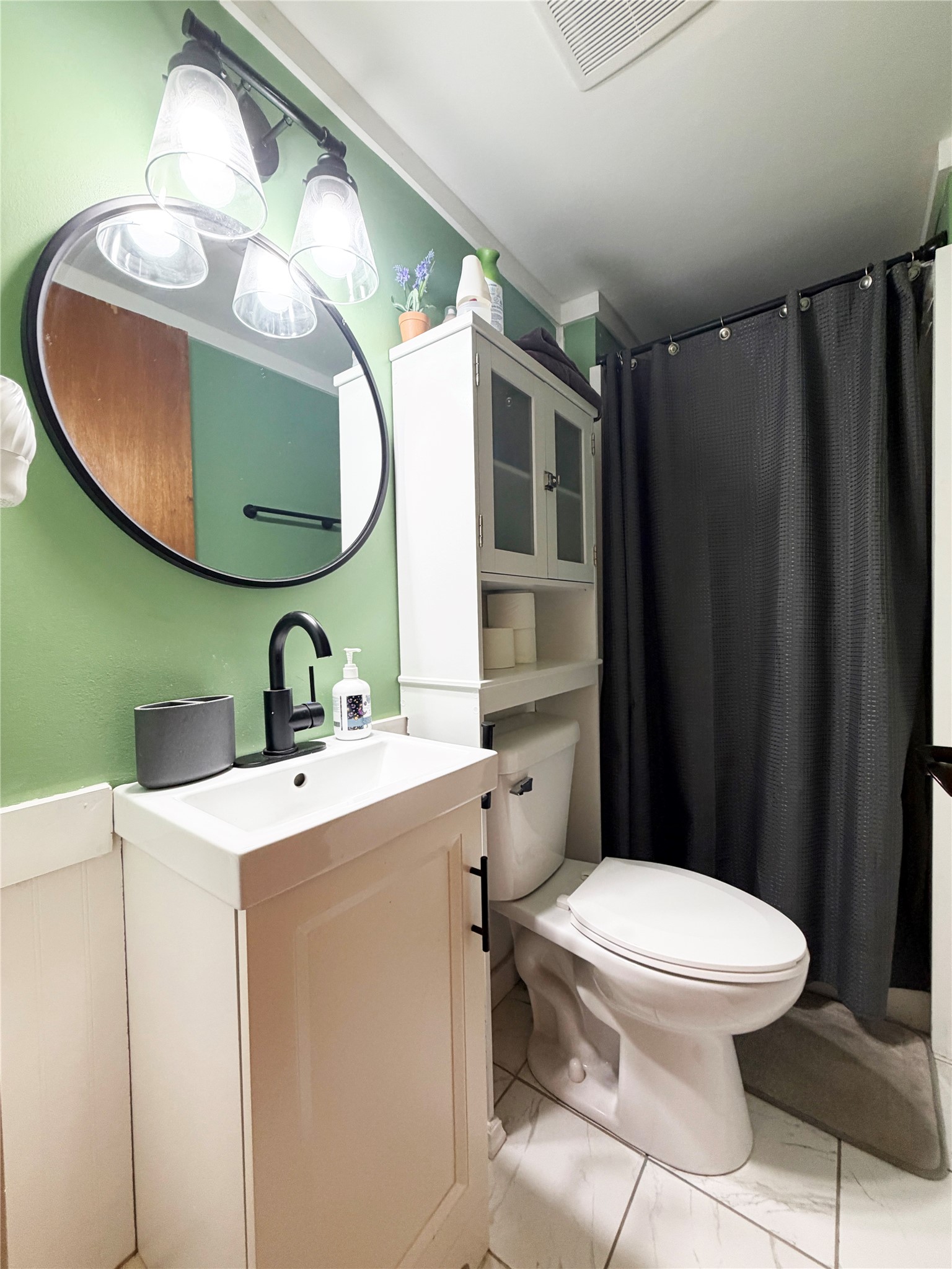 821 Manwaring Avenue Property Photo 20