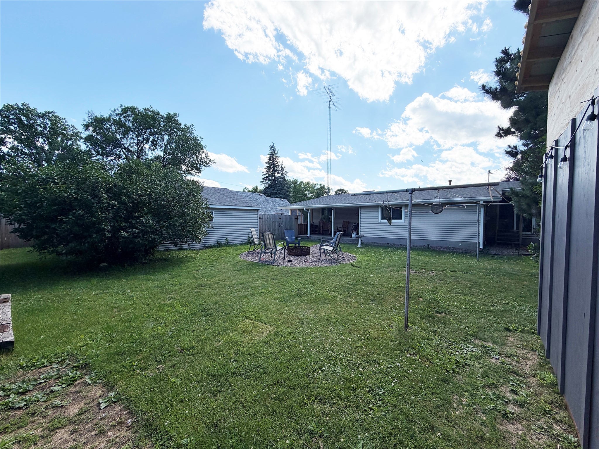 821 Manwaring Avenue Property Photo 28