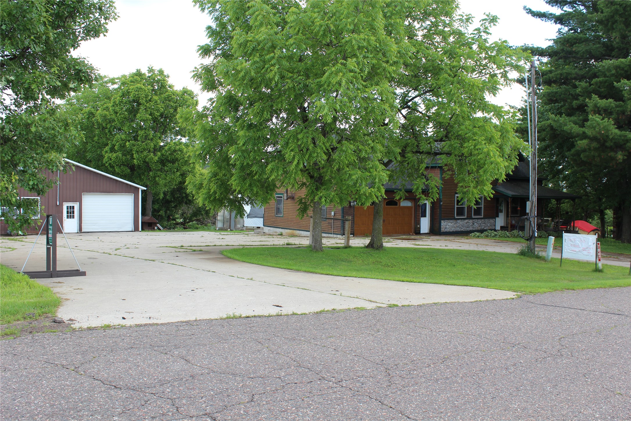 7847 290th Street Property Photo 41