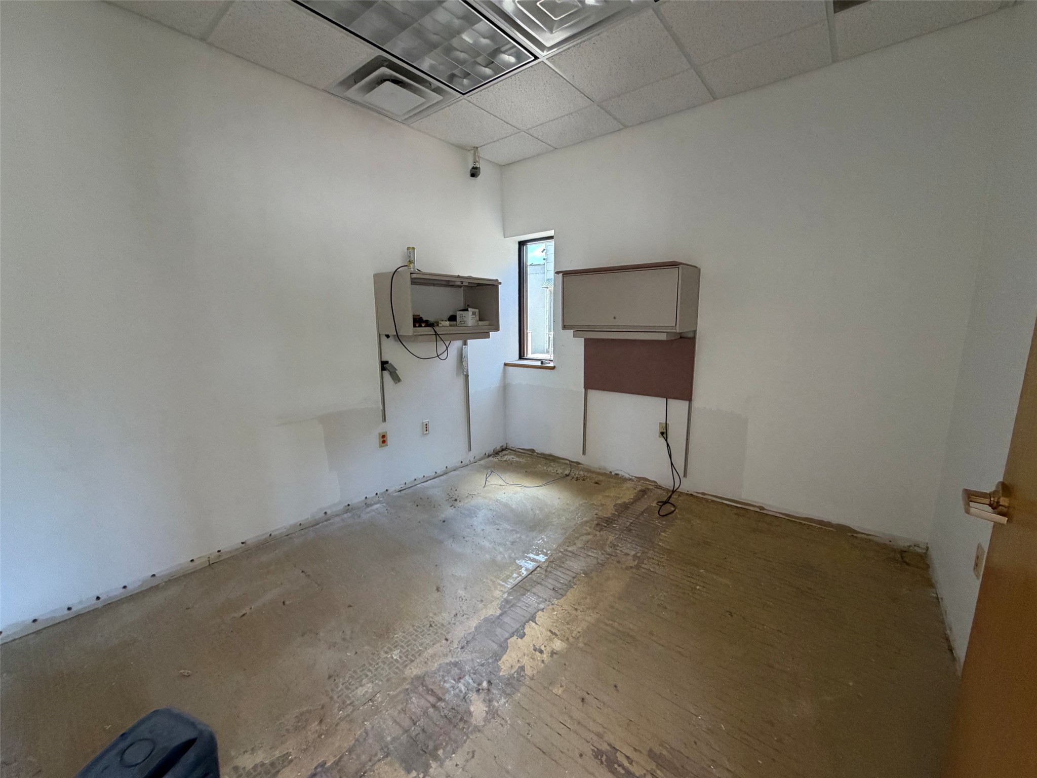 138 W Madison Avenue Property Photo 9