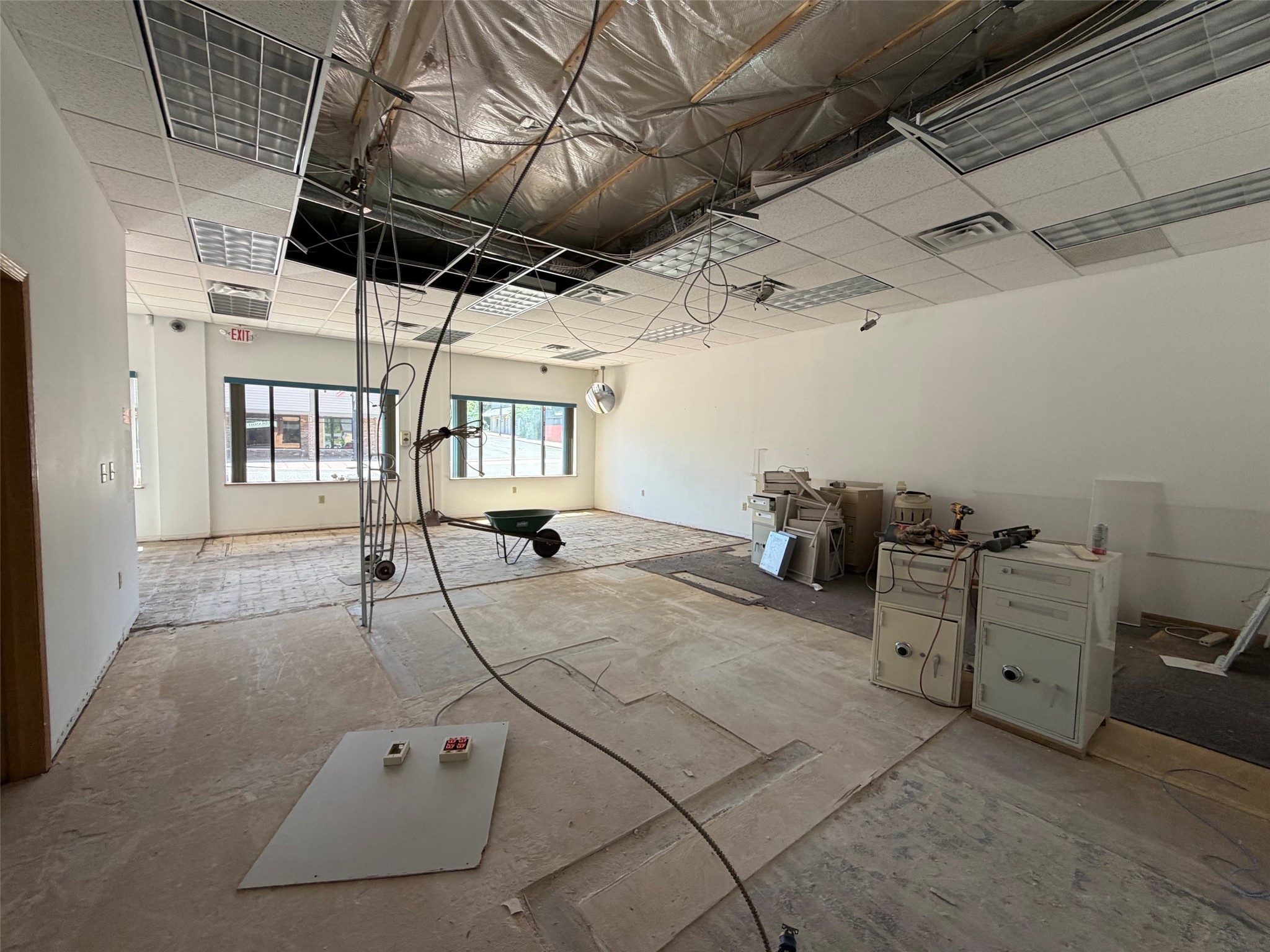 138 W Madison Avenue Property Photo 11