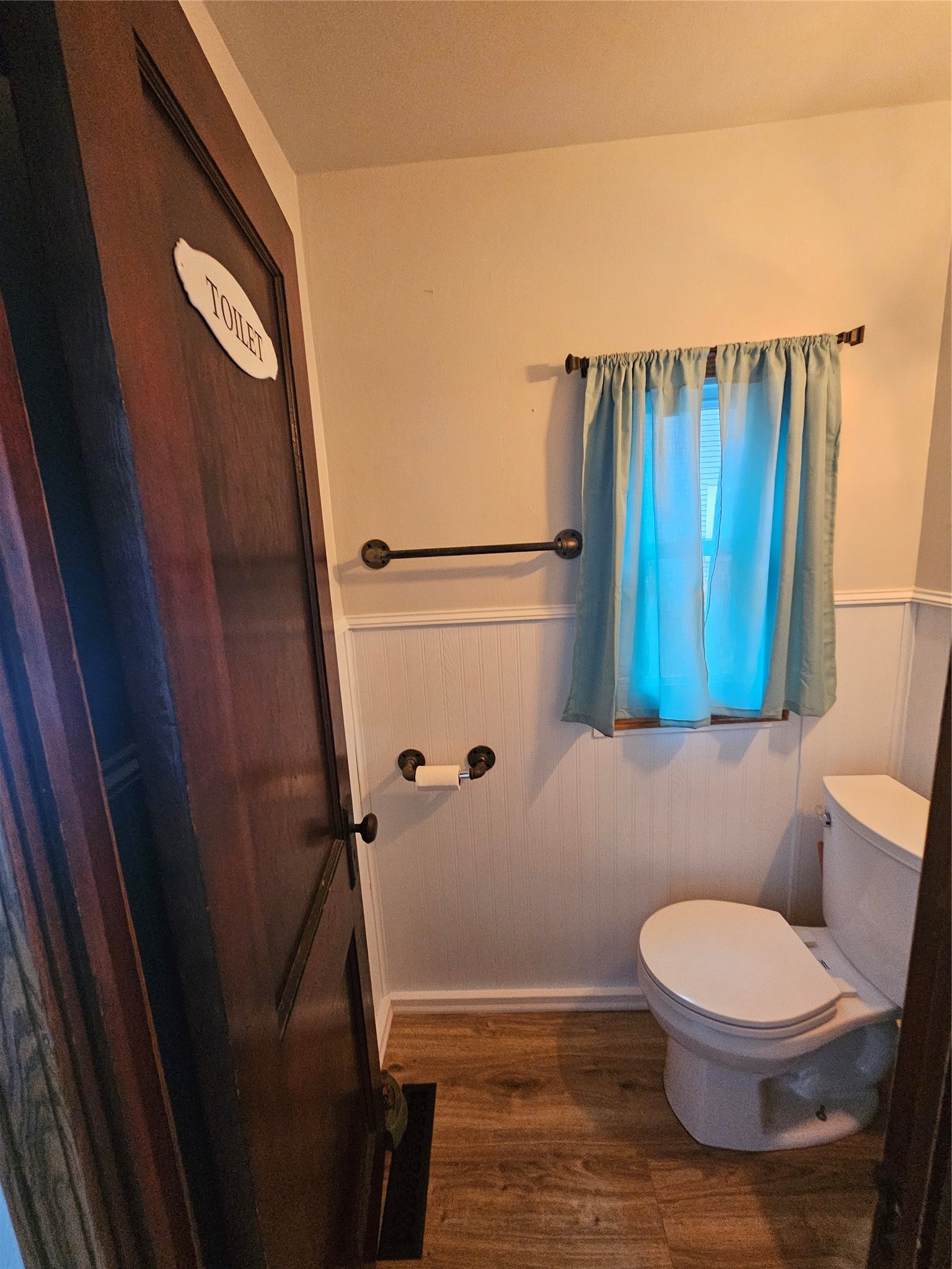 319 E Main Street Property Photo 19