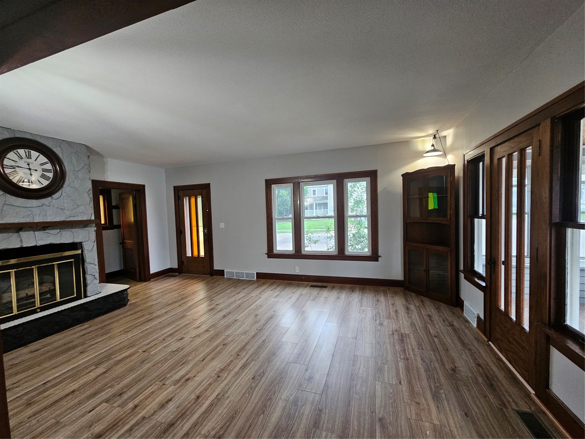 319 E Main Street Property Photo 40