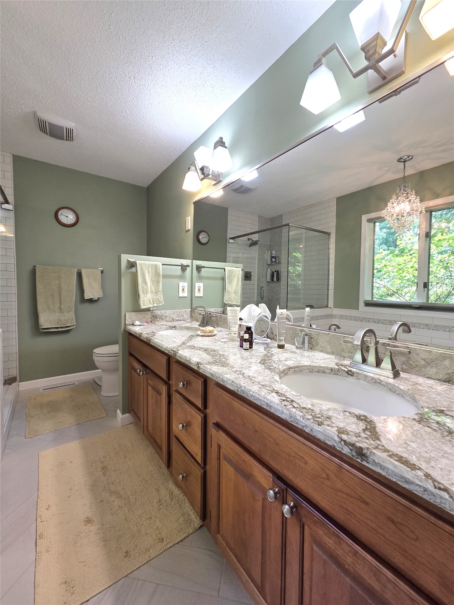724 Pine Place Property Photo 18
