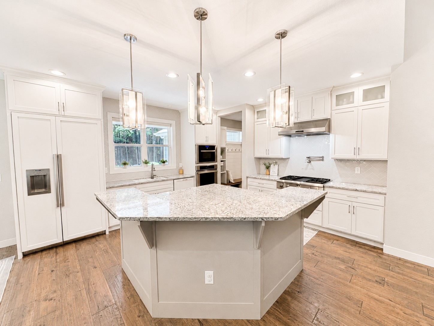 230217 Pine Hills Drive Property Photo 9