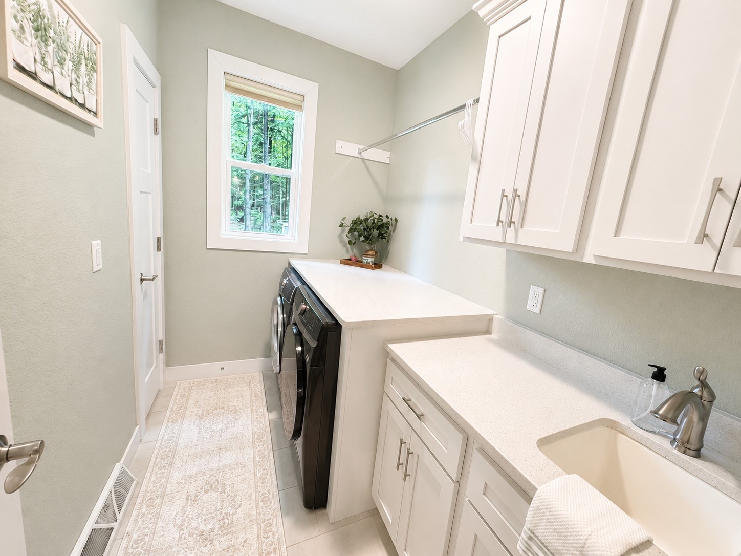 230217 Pine Hills Drive Property Photo 24