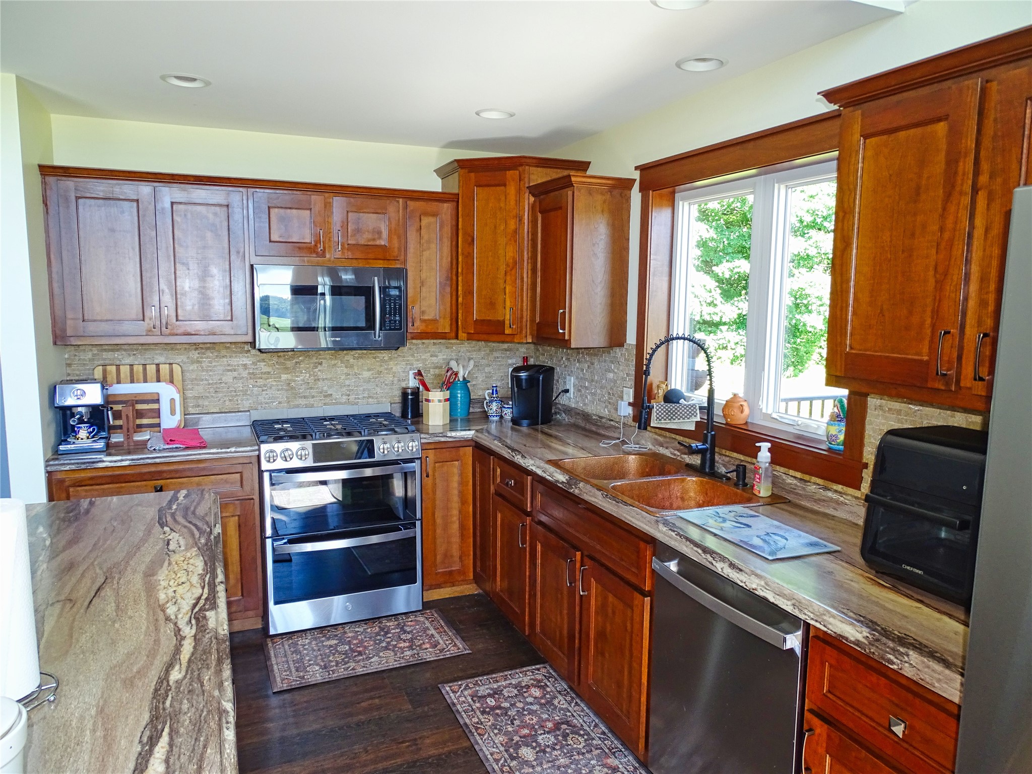 E560 Cedar Road Property Photo 18