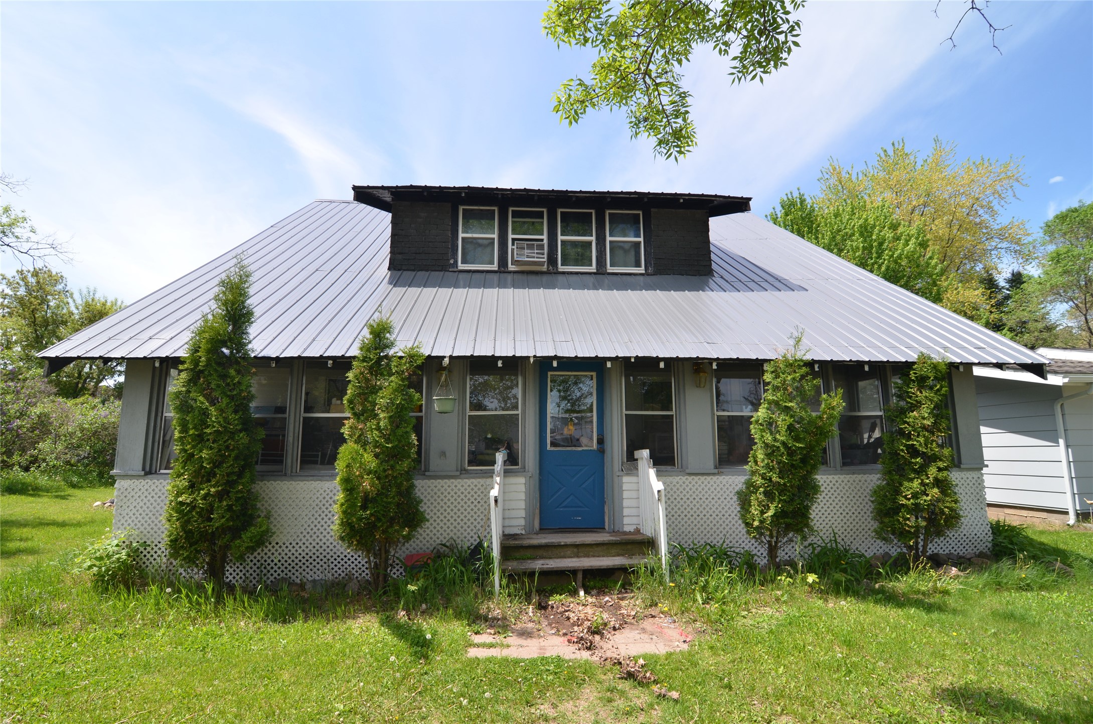 815 N Alvey Street Property Photo 1