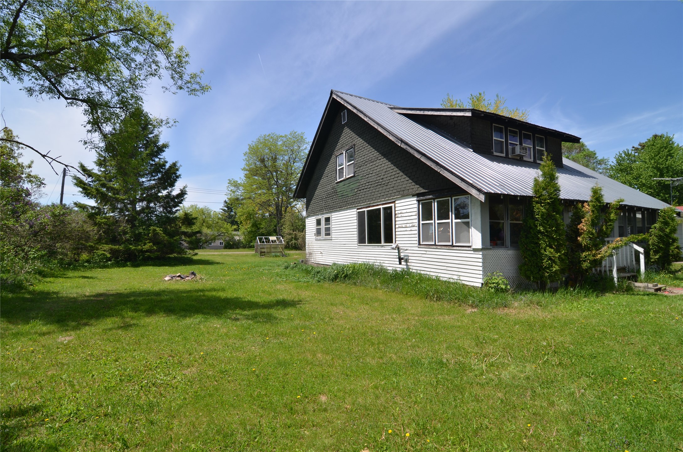 815 N Alvey Street Property Photo 2