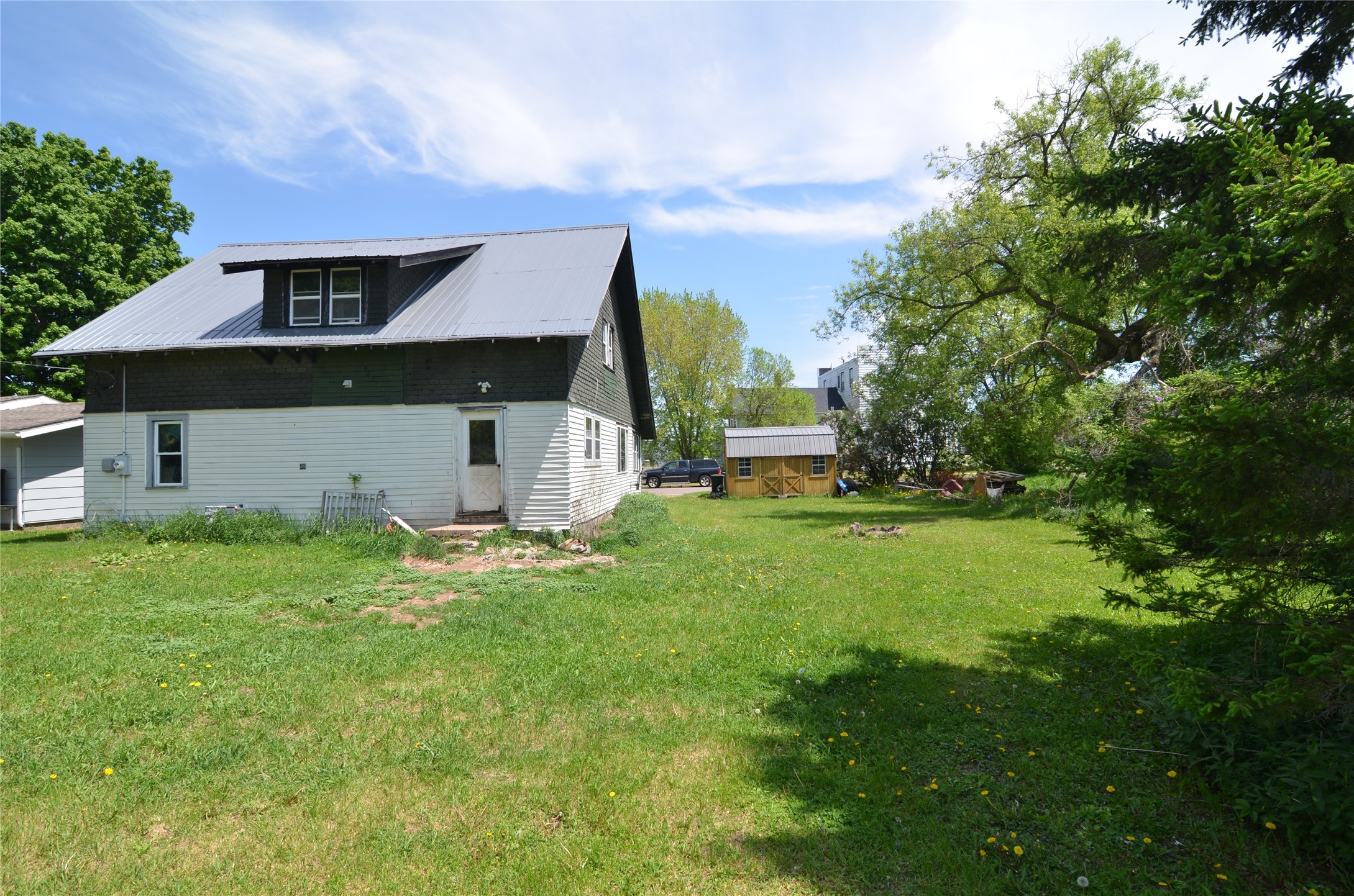815 N Alvey Street Property Photo 3