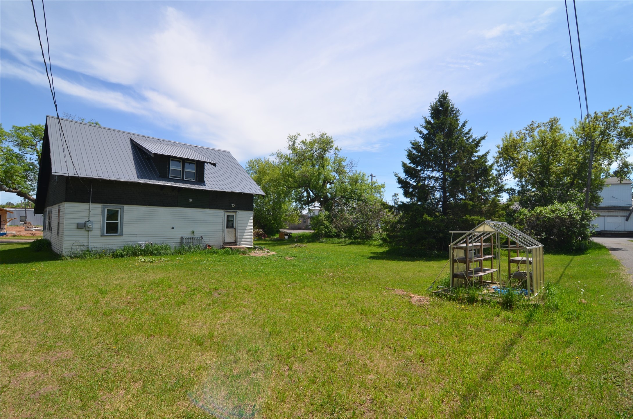 815 N Alvey Street Property Photo 4