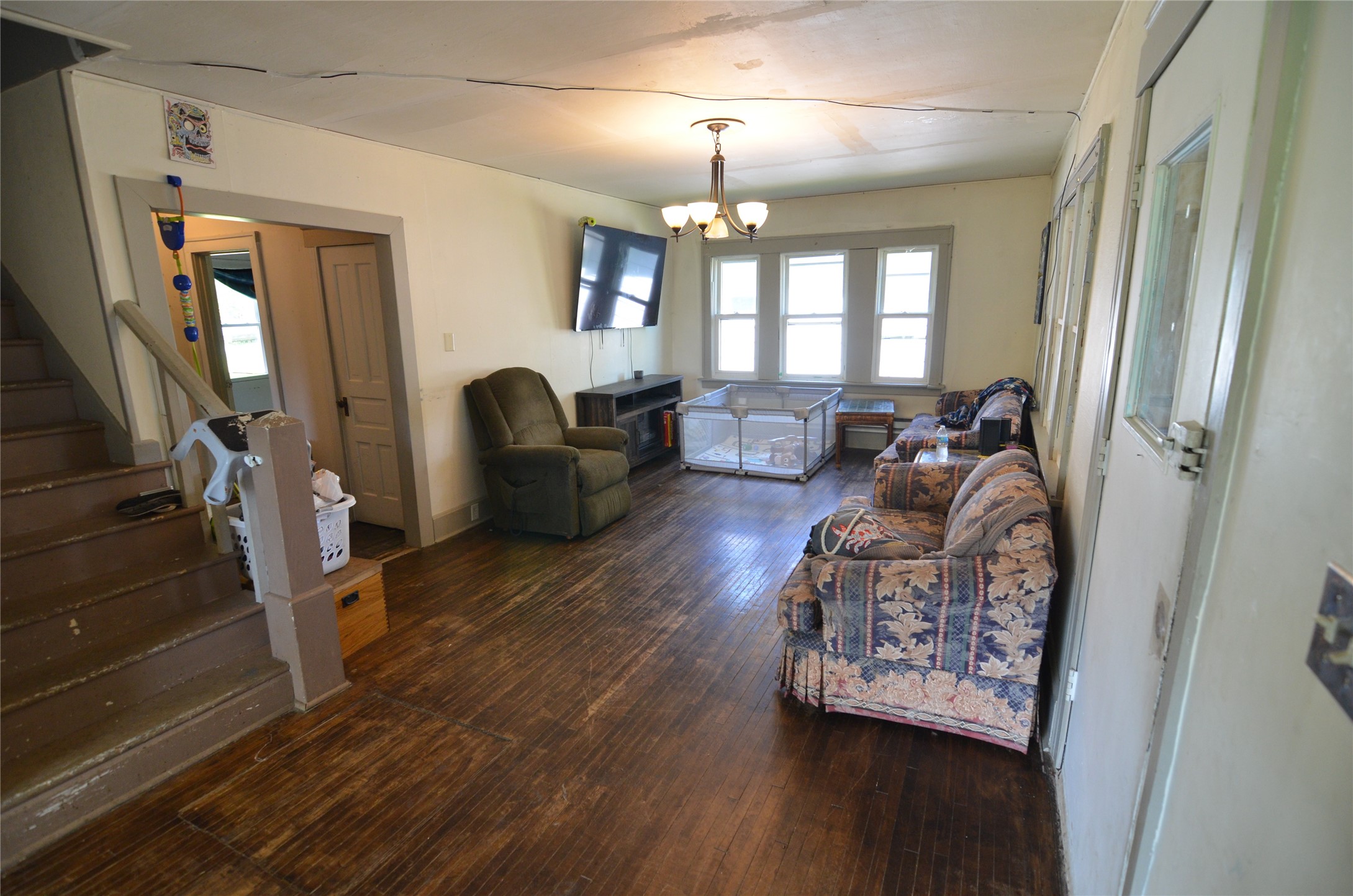 815 N Alvey Street Property Photo 6