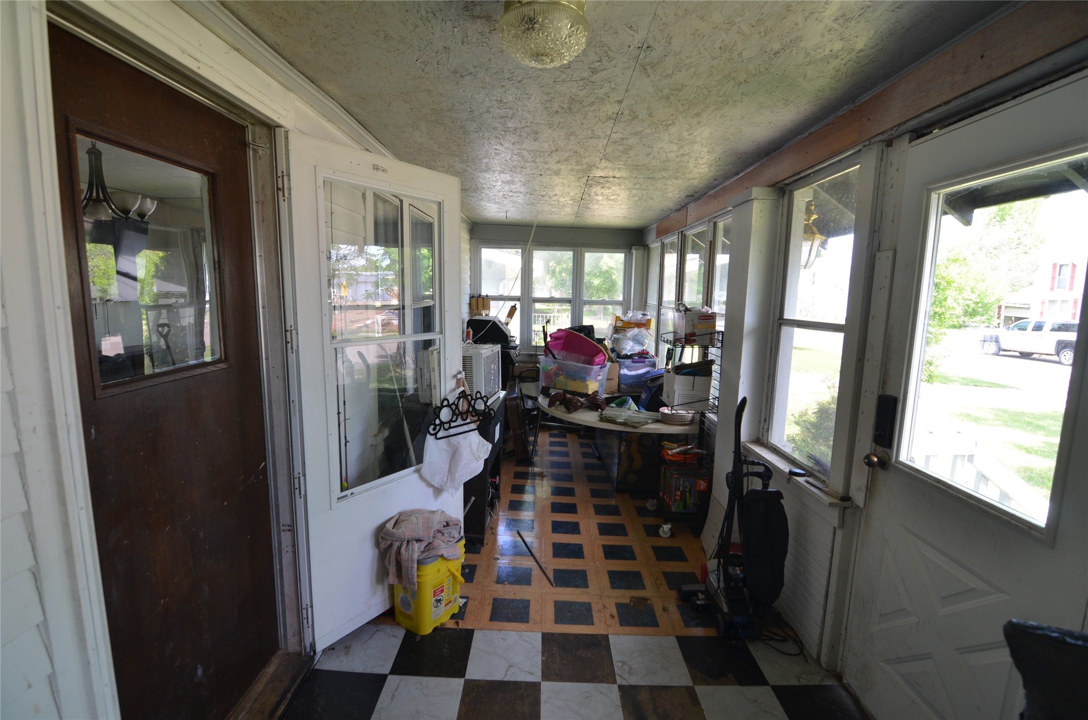 815 N Alvey Street Property Photo 14