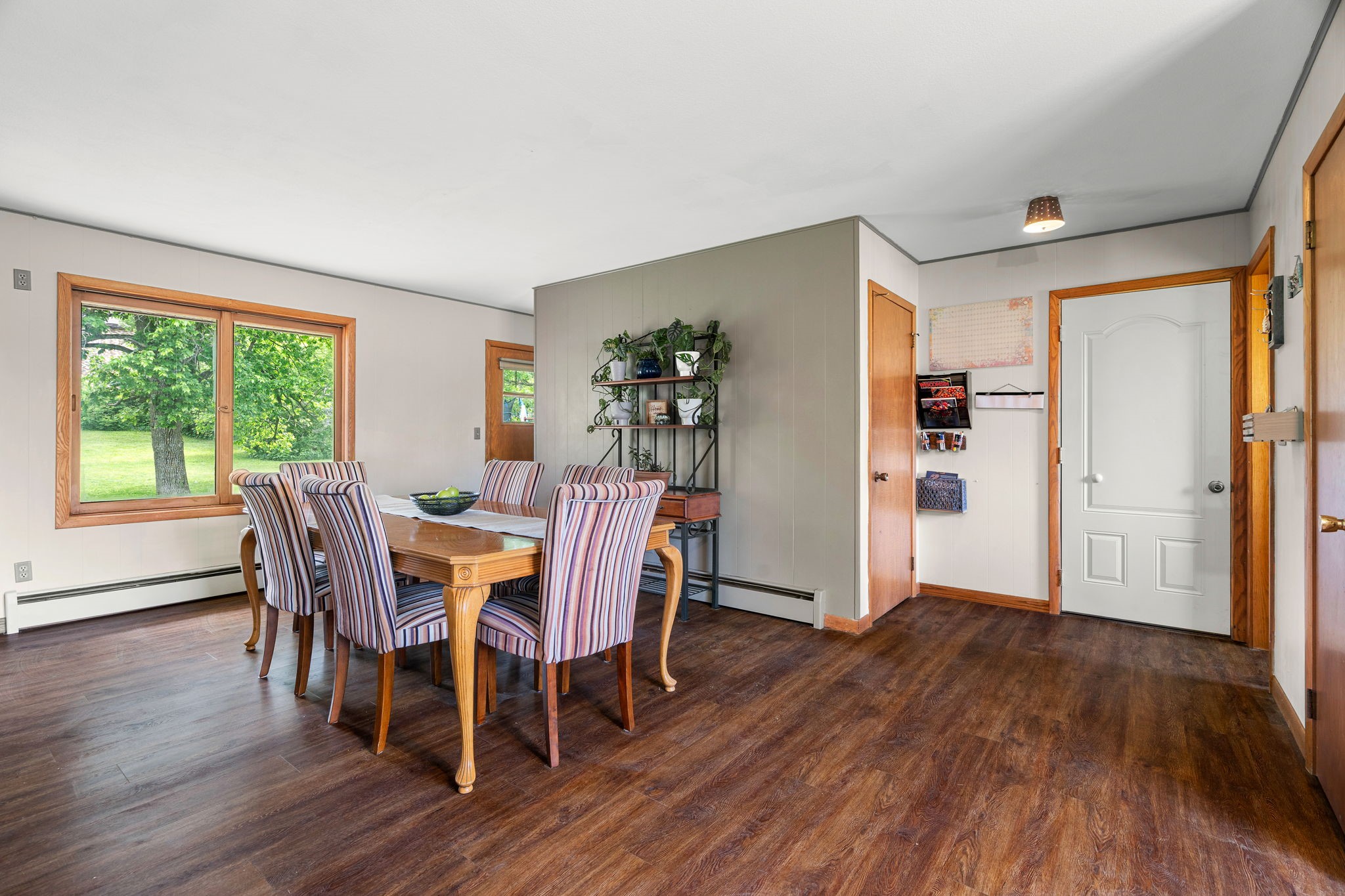 628 E Wisconsin Avenue Property Photo 10