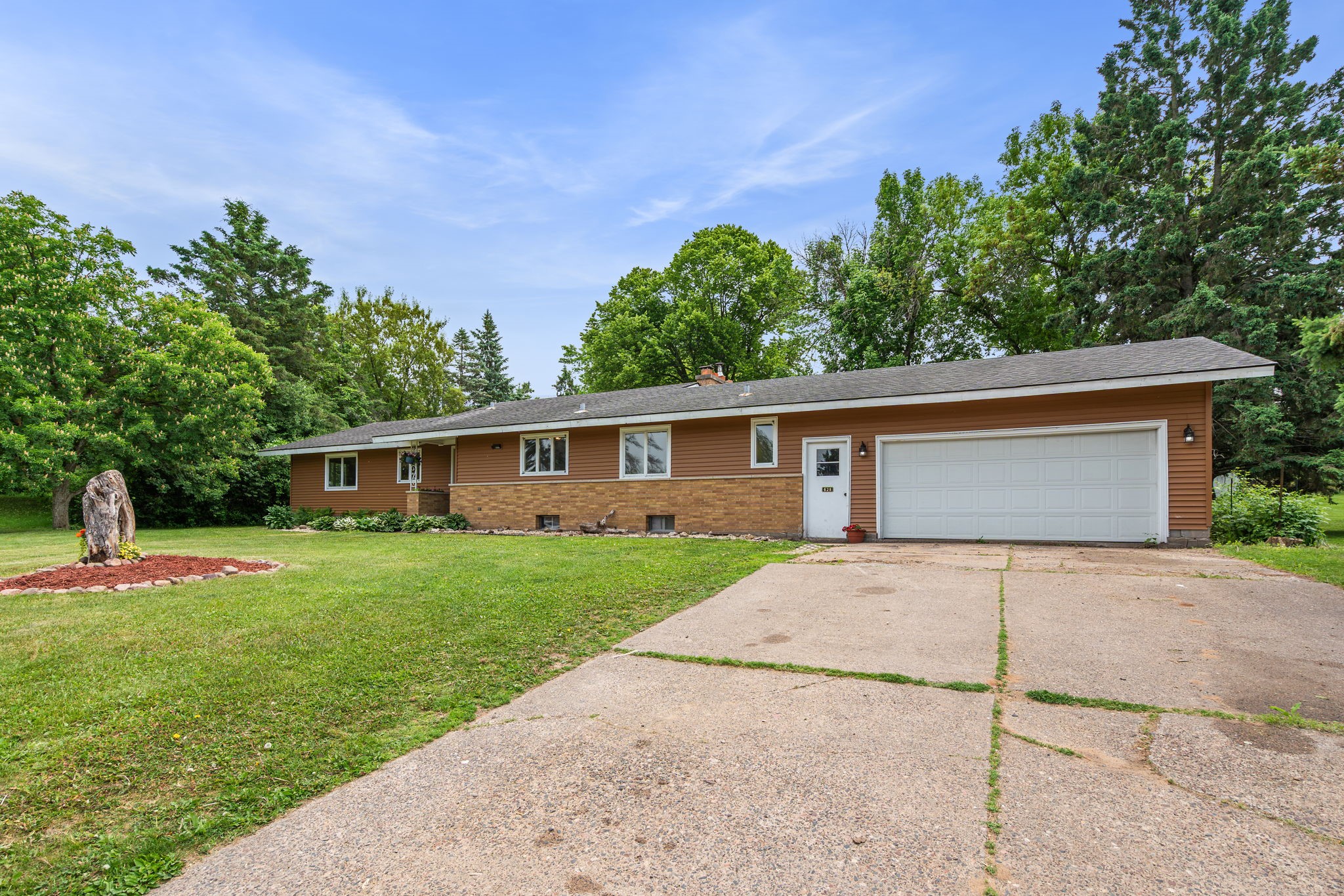 628 E Wisconsin Avenue Property Photo 42
