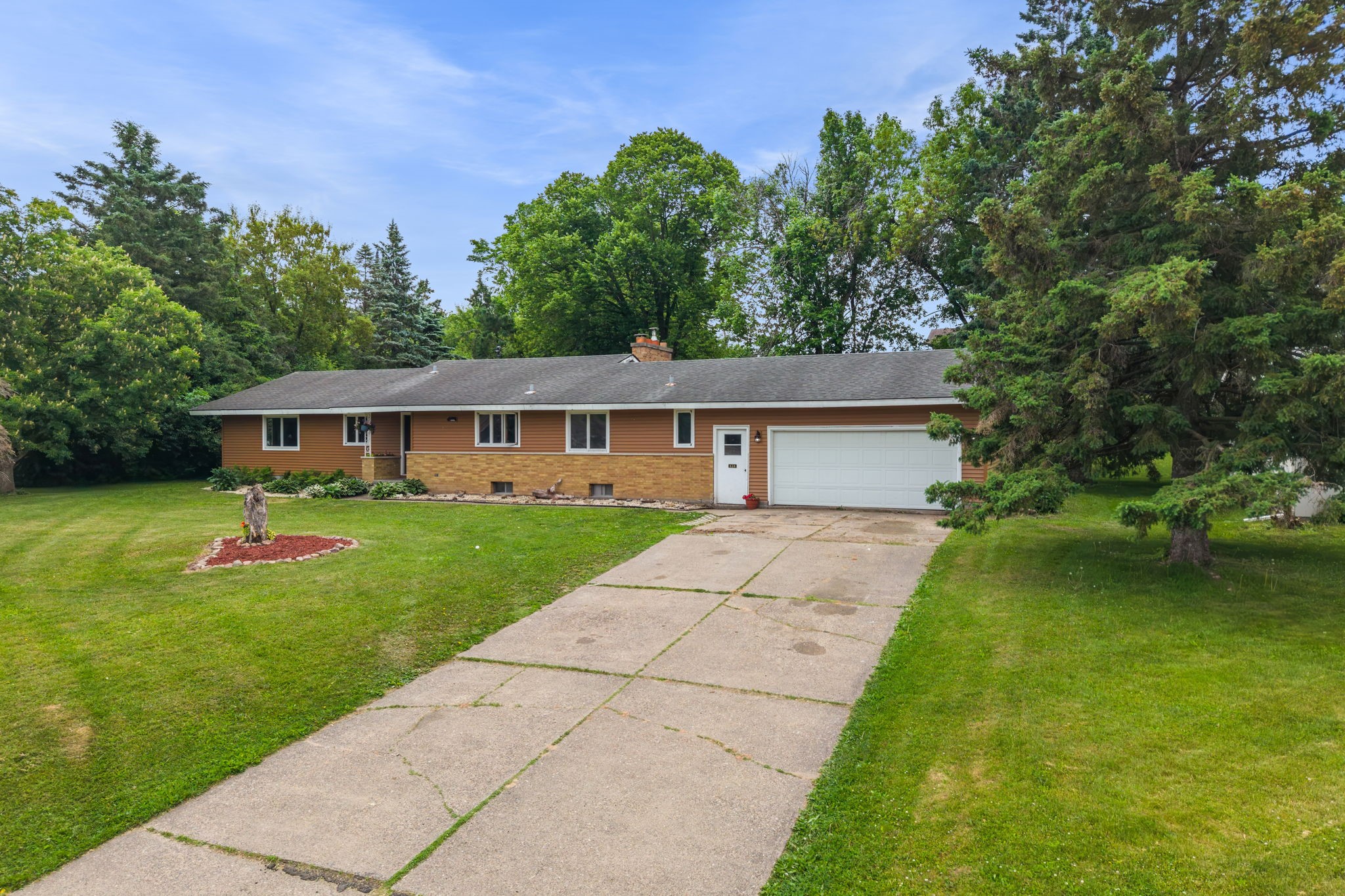 628 E Wisconsin Avenue Property Photo 43