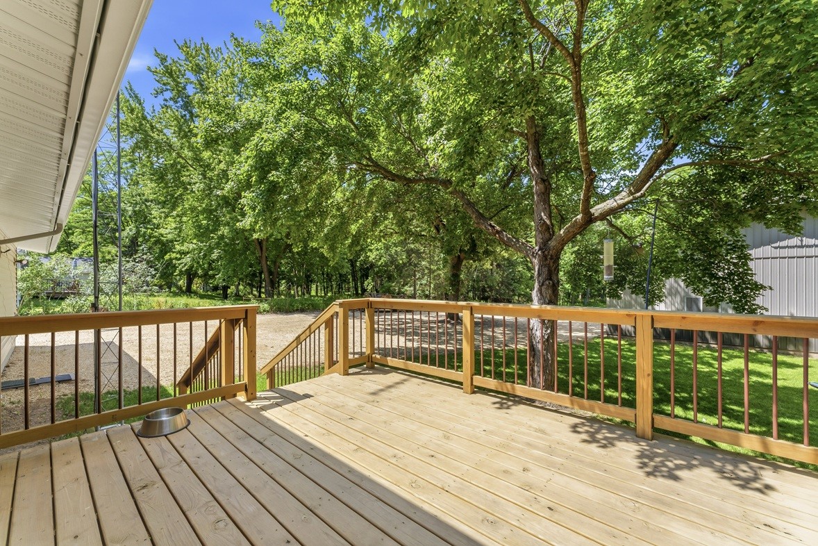 1121 E Laneville Avenue Property Photo 37