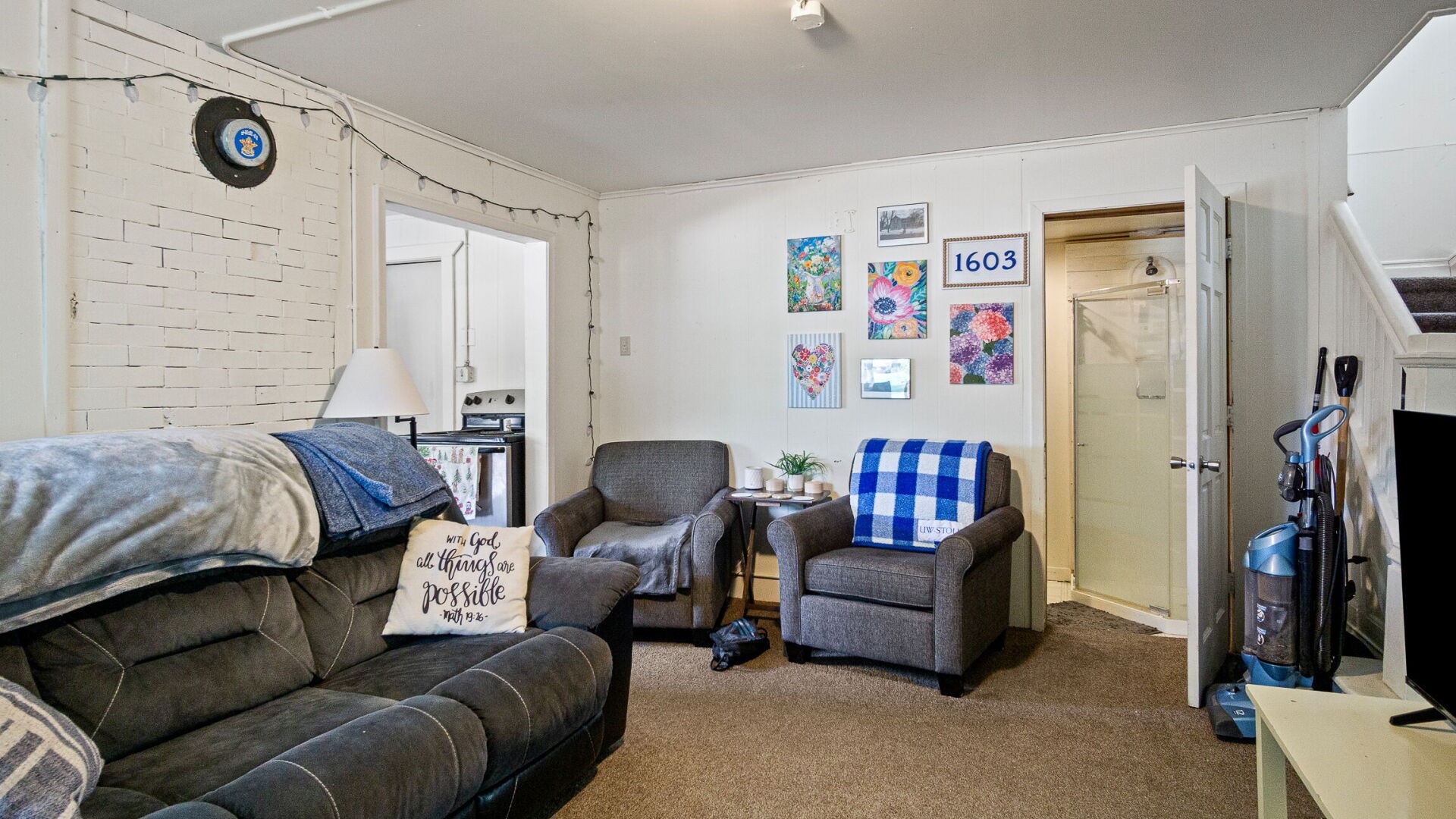 1603 6th Street E A & B Property Photo 9