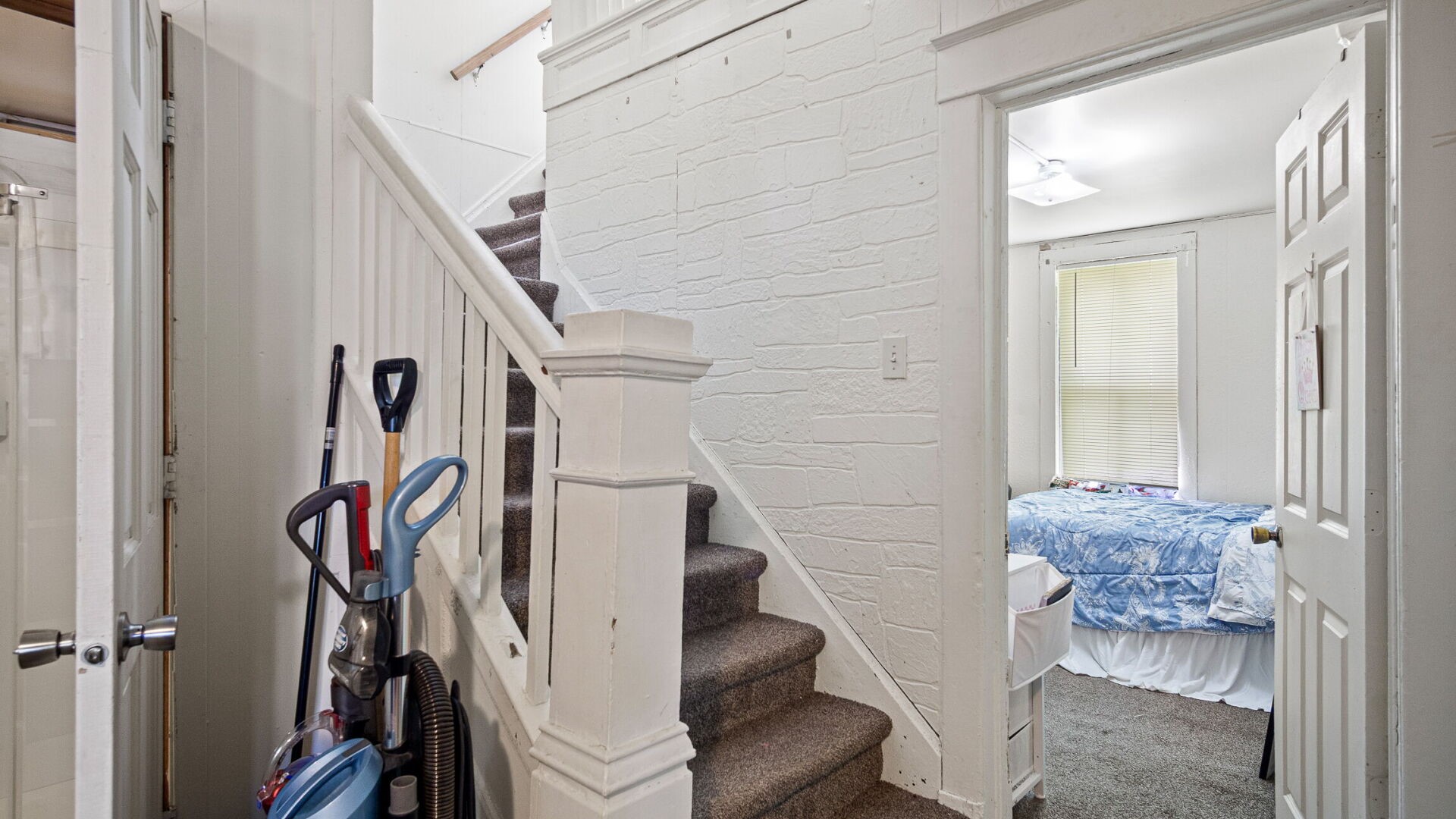 1603 6th Street E A & B Property Photo 19