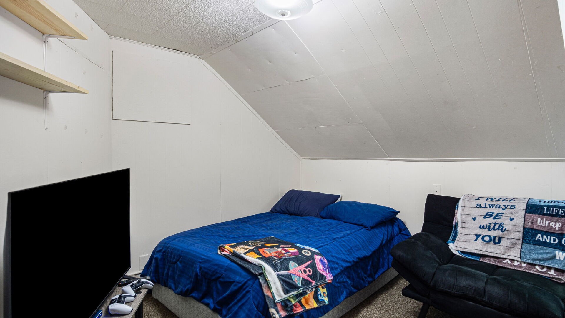 1603 6th Street E A & B Property Photo 30