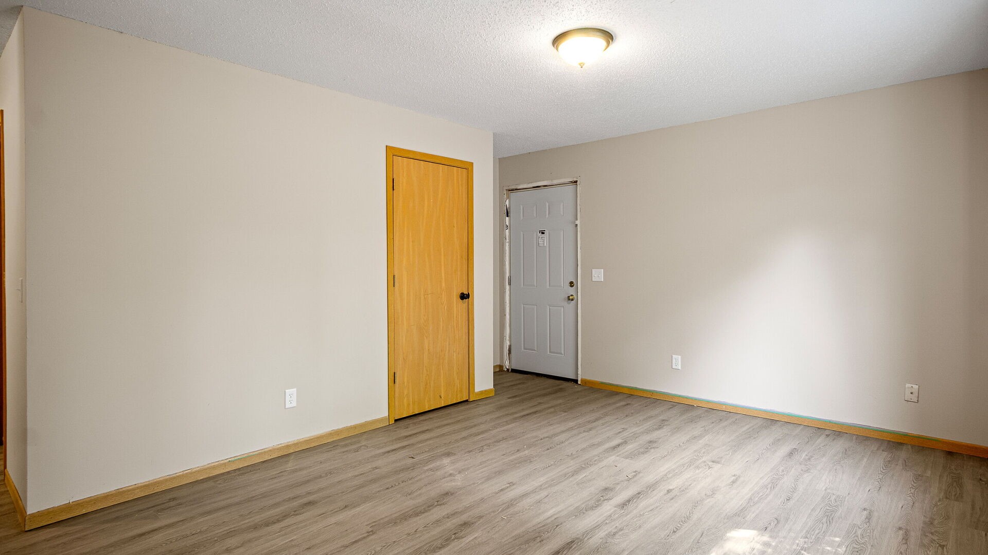 1603 6th Street E A & B Property Photo 46