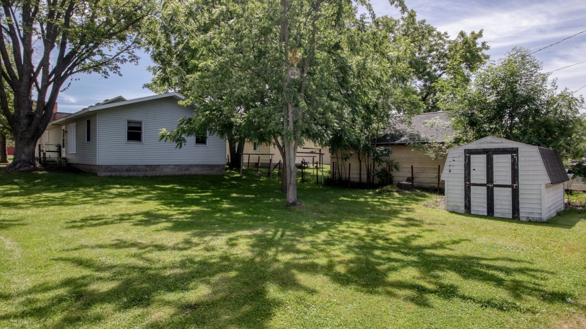 208 S 7th Street Property Photo 5