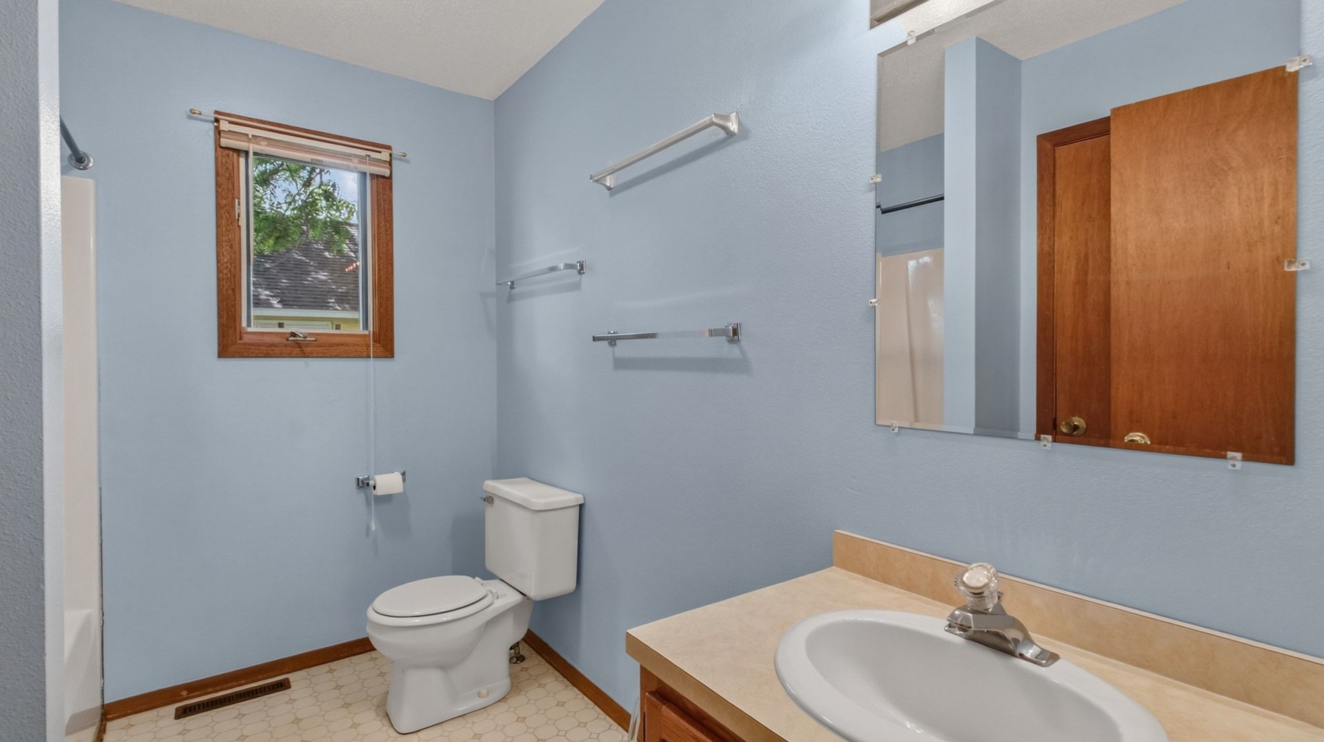 208 S 7th Street Property Photo 18