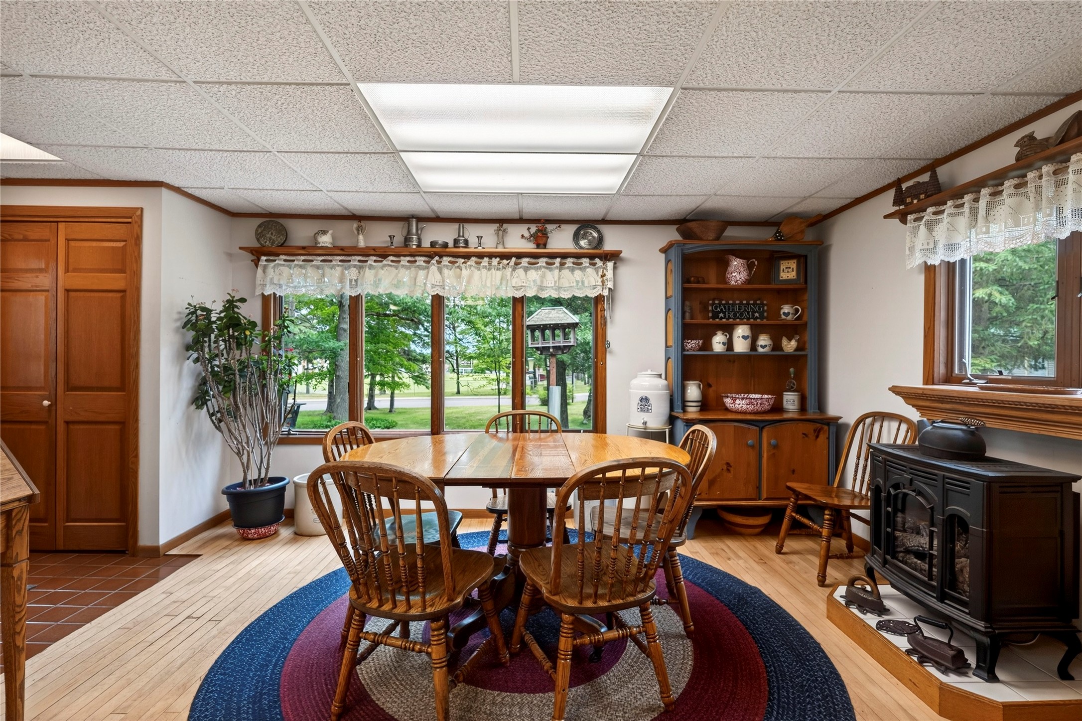 910 First Street Property Photo 20