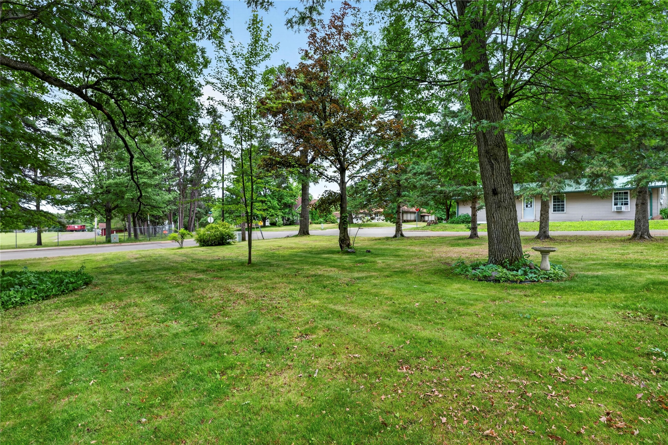910 First Street Property Photo 41