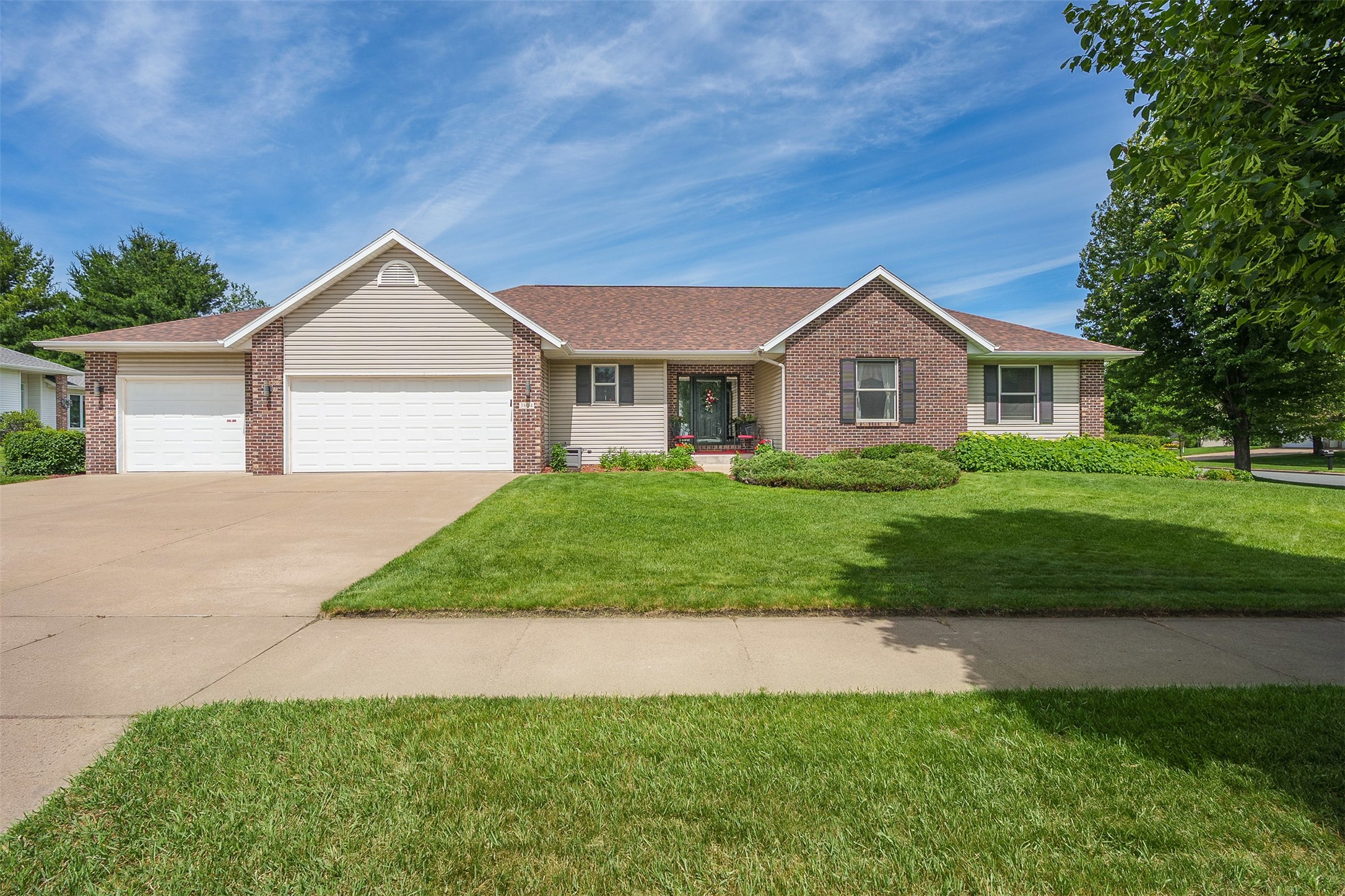 3804 Harvard Lane Property Photo 1
