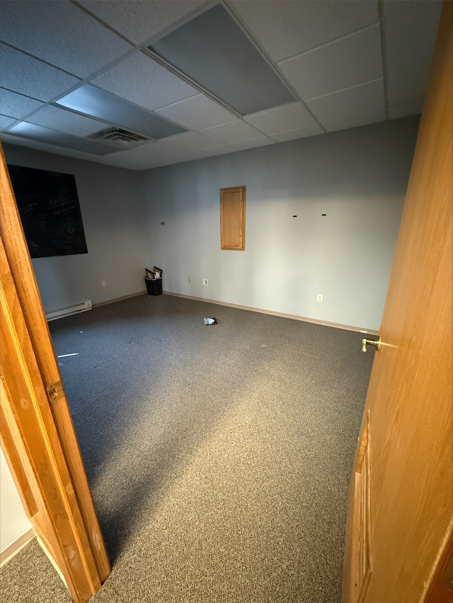 102 S River Street Property Photo 3