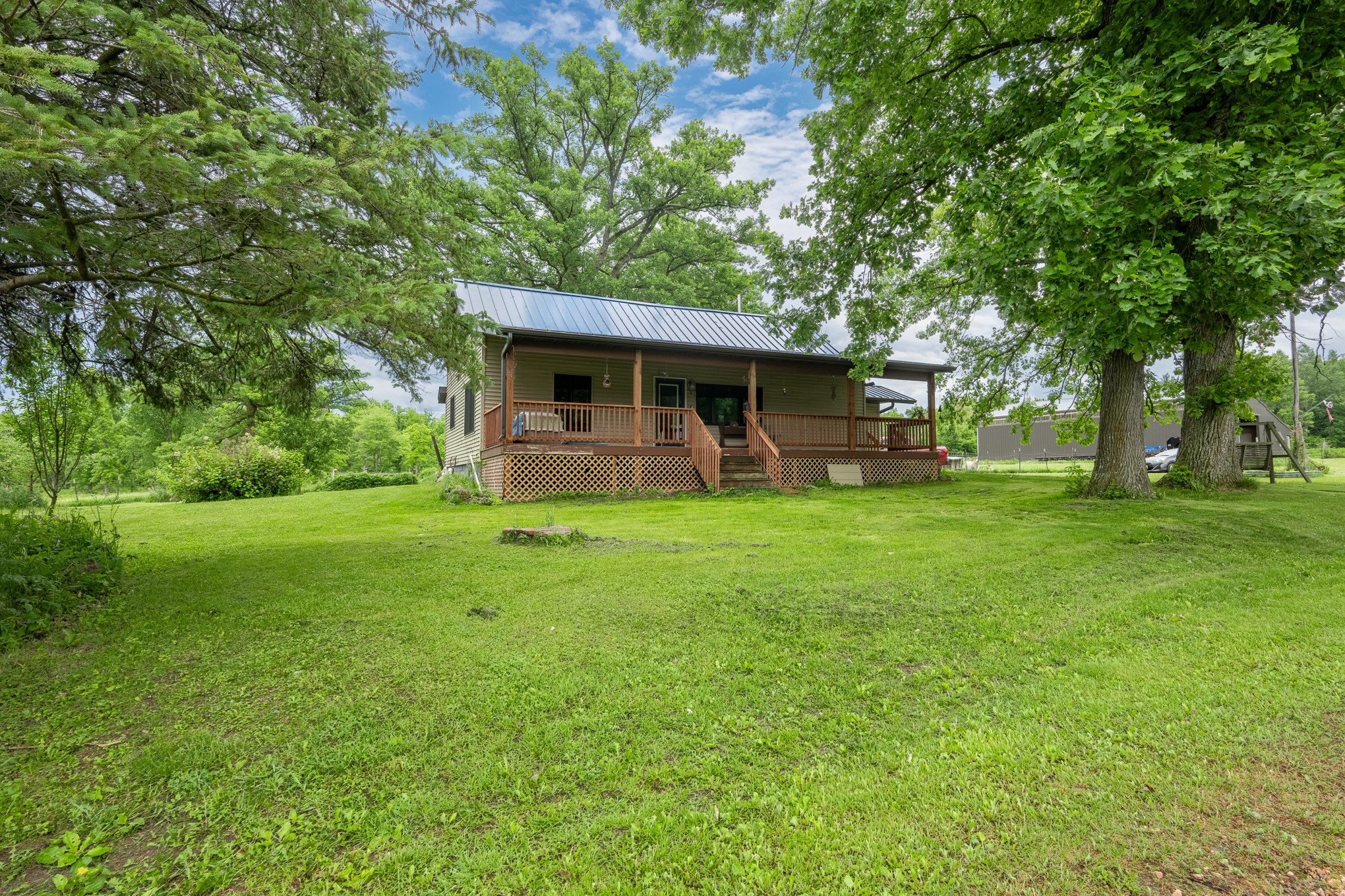 2563 17th Avenue Property Photo 6
