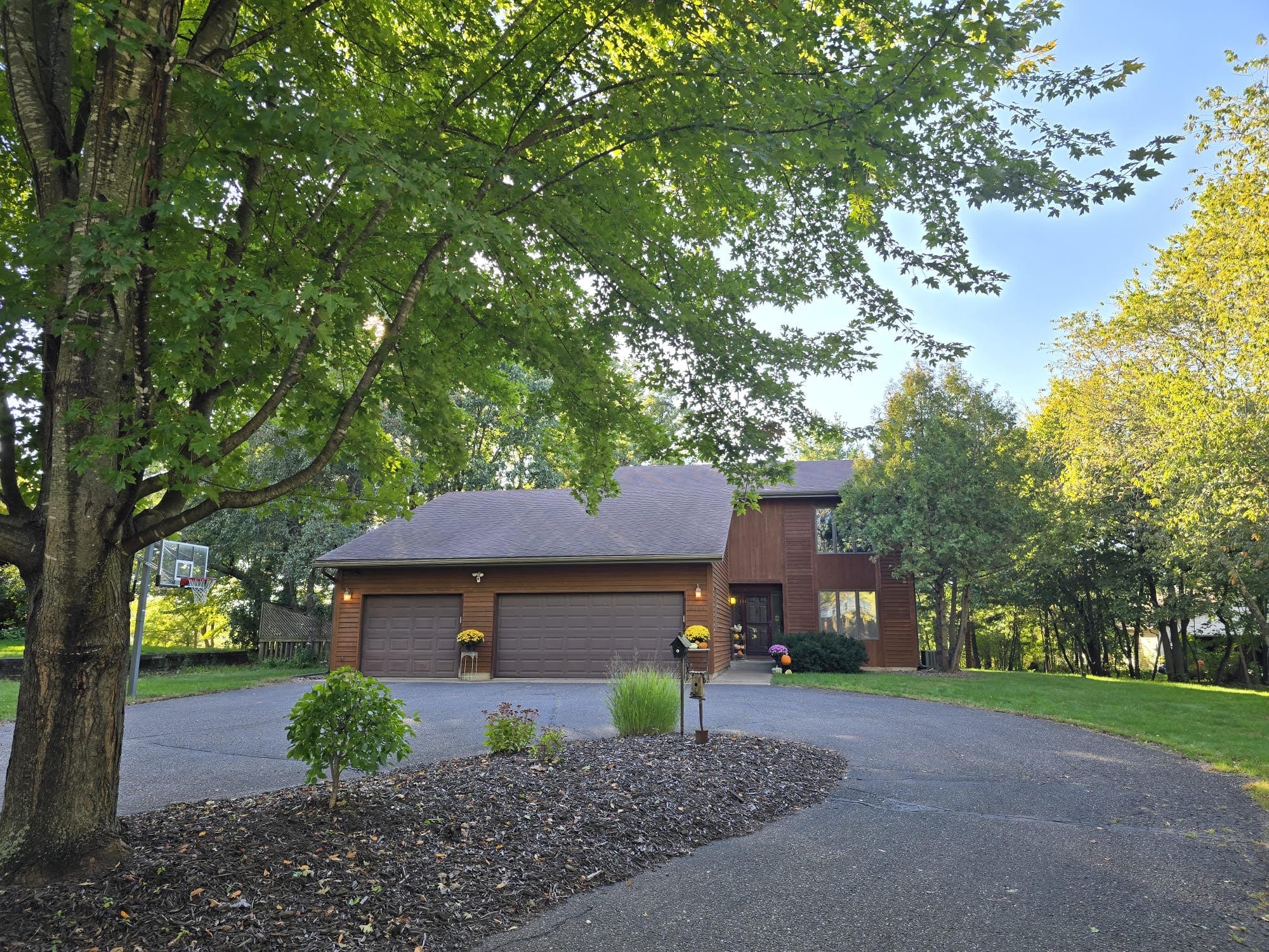7194 County Highway K Property Photo 2