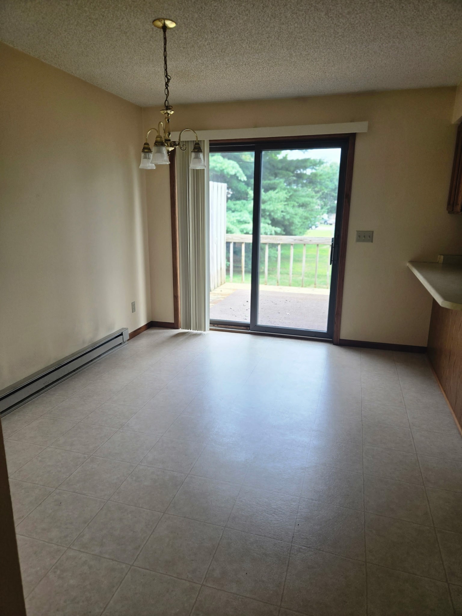 816-818 Dorbe Street 1-2 Property Photo 7