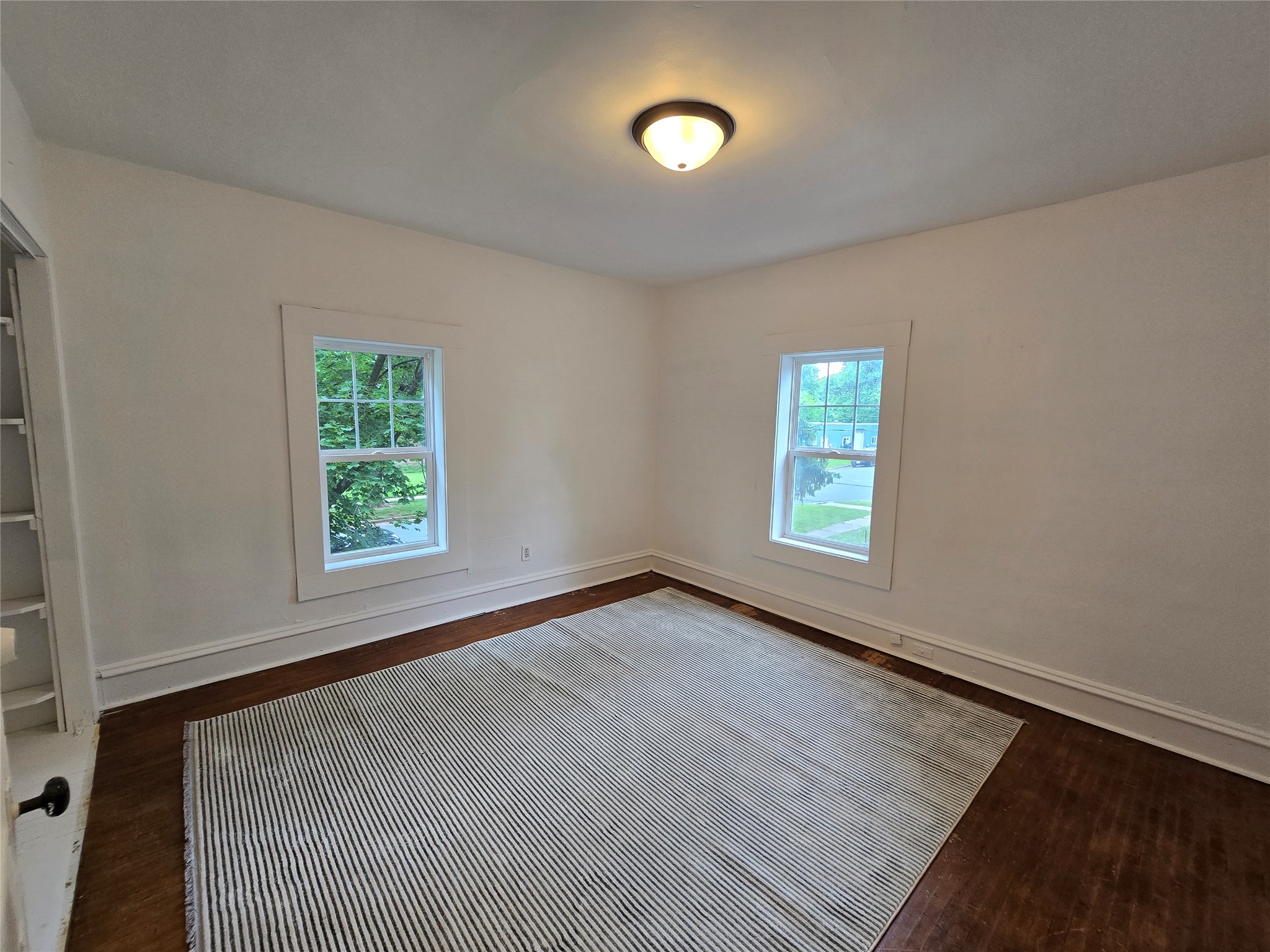 914 6th Avenue E Property Photo 28