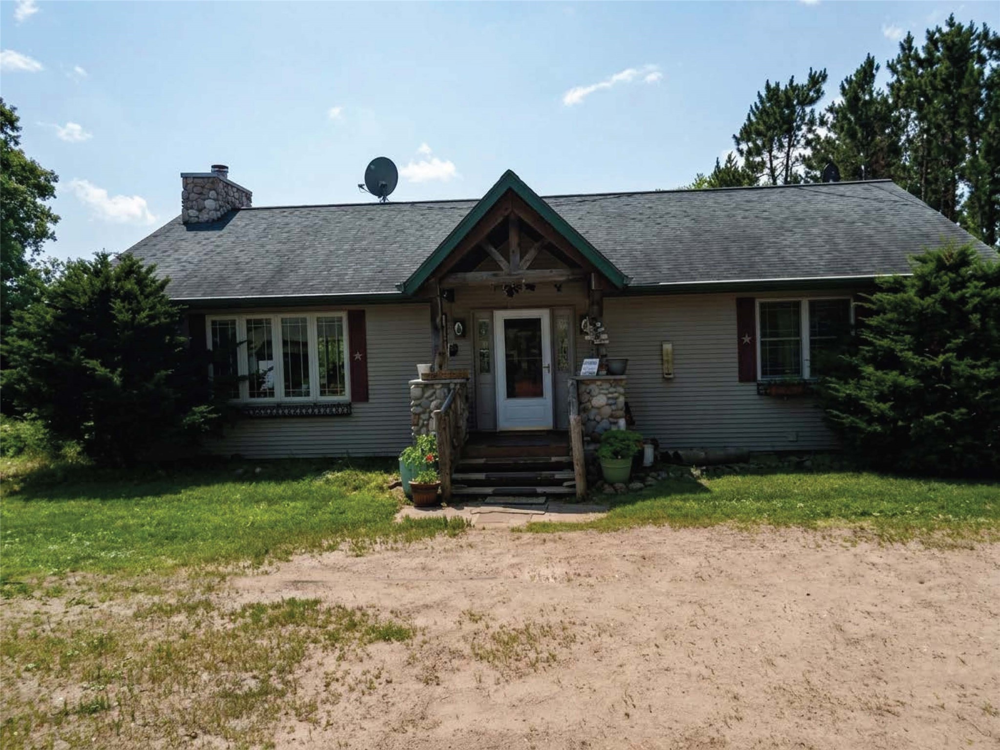 2265 6th Avenue Property Photo 1