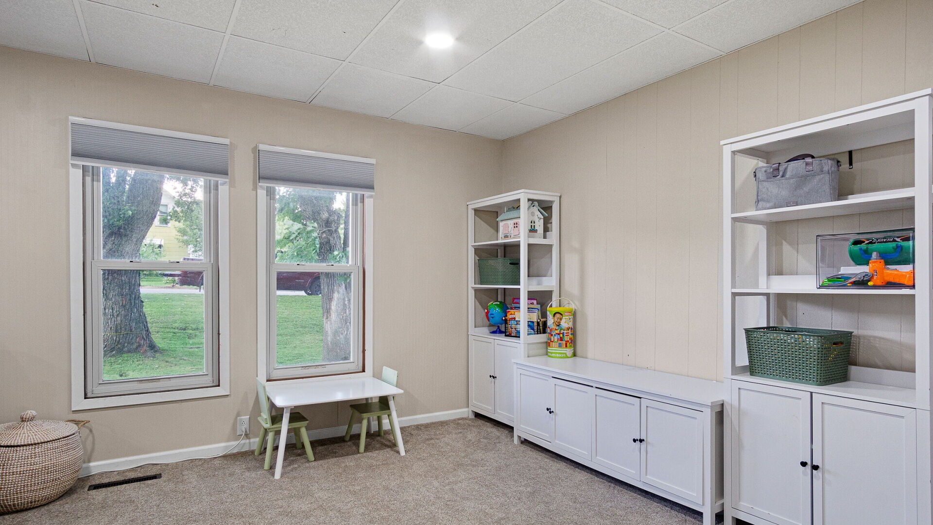 347 S Washington Street Property Photo 25